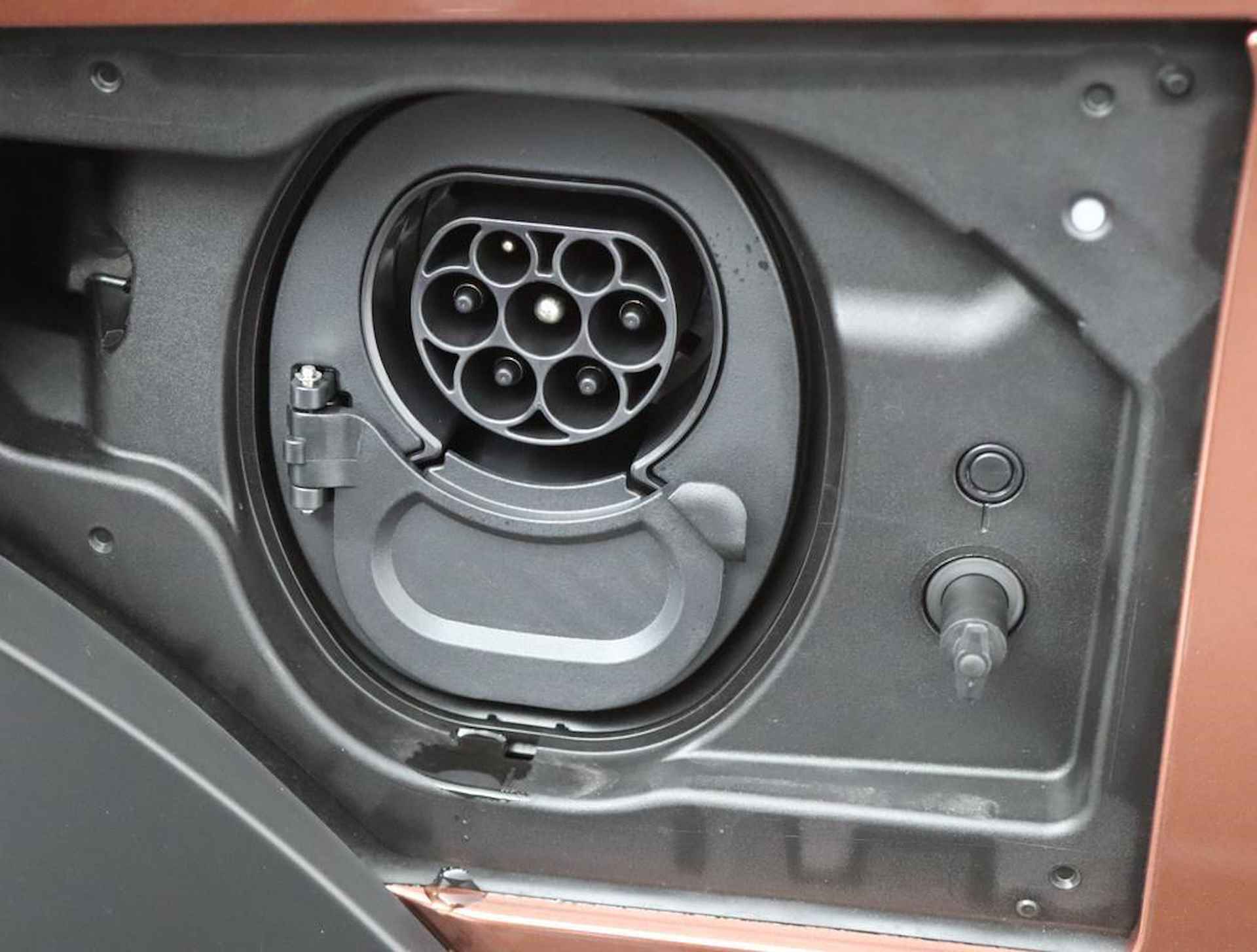 Lexus RZ 450e Executive Line 71 kWh | Nieuw! | Uit voorraad leverbaar | - 35/56