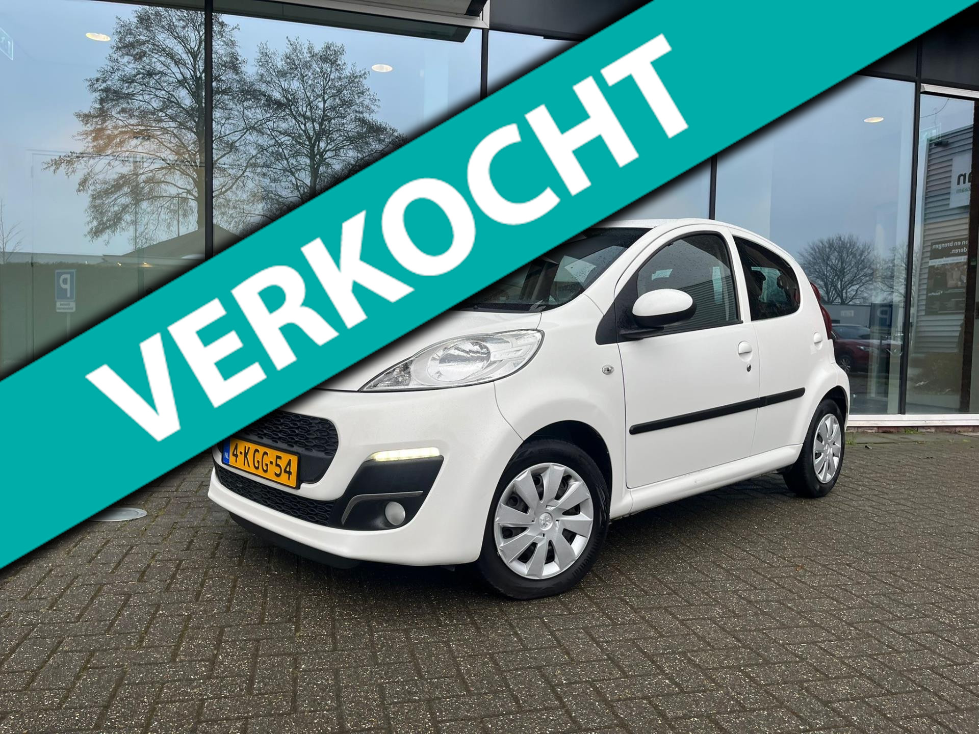 Peugeot 107 1.0 Active 5d - Automaat - Airco - Media - Org.NL