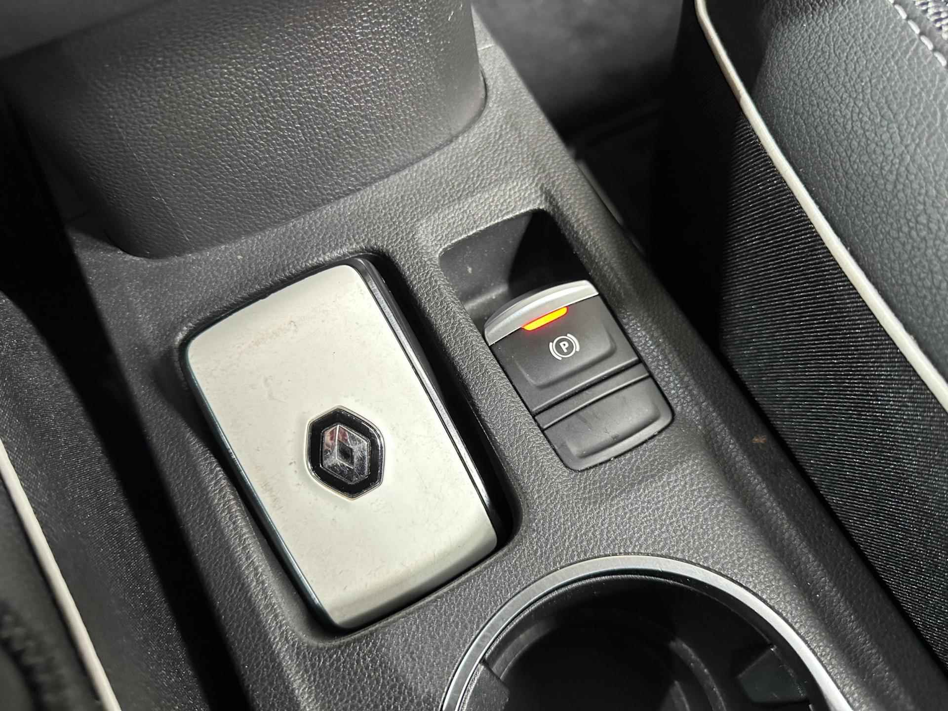Renault Captur 1.0 TCe 90 + Camera | Navigatie | LED | Cruise | Apple | Climate | 12 Maanden BOVAG - 24/25