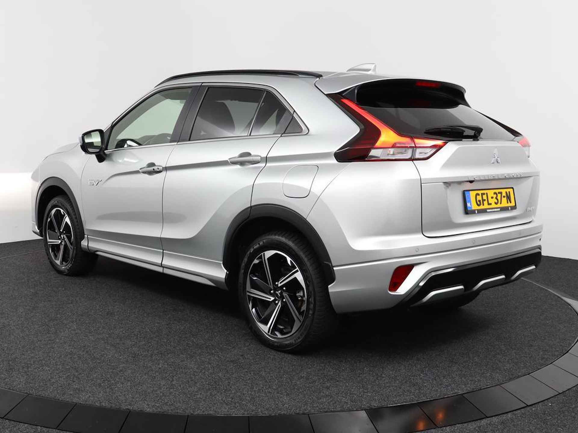 Mitsubishi Eclipse Cross 2.4 PHEV Instyle Automaat | Climate Control | Bekleding Leer/Alcantara | 360 Camera | All-Season Banden - 10/60