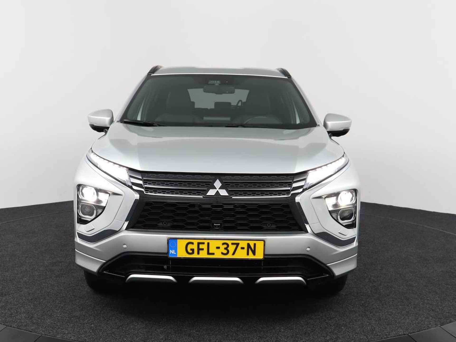 Mitsubishi Eclipse Cross 2.4 PHEV Instyle Automaat | Climate Control | Bekleding Leer/Alcantara | 360 Camera | All-Season Banden - 13/60