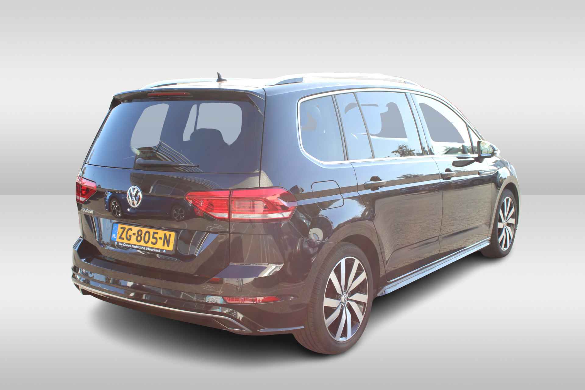 Volkswagen Touran 1.5 TSI Highline Business R-Line Executive DSG Automaat 7 Persoons / Camera / Navigatie / Trekhaak / Winterpakket / Clima - 10/47