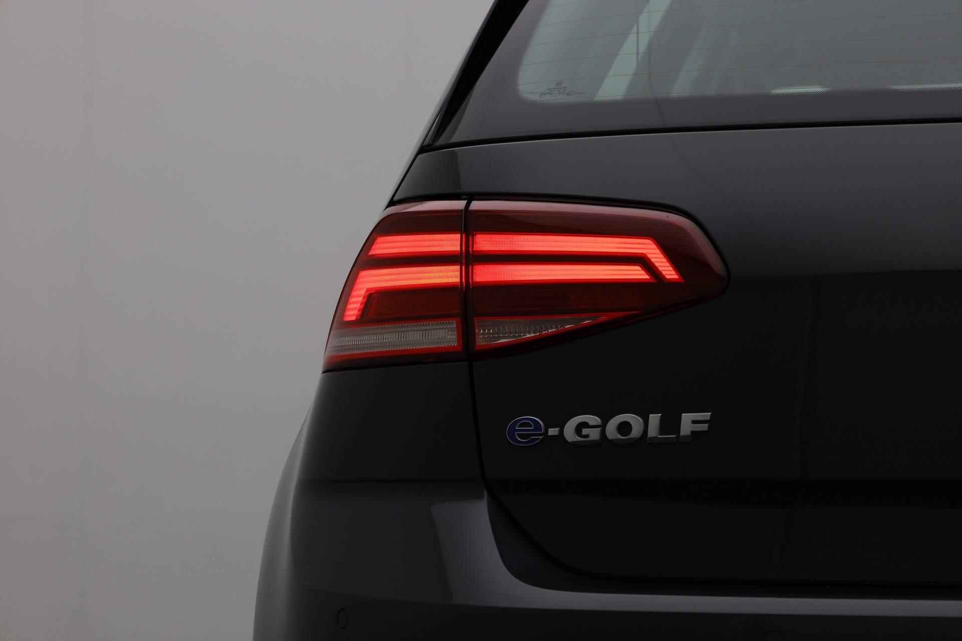 Volkswagen e-Golf 136PK | Navi | Parkeersensoren voor/achter | ACC | Verwarmbare voorruit | Alarm | Park Assist - 10/35