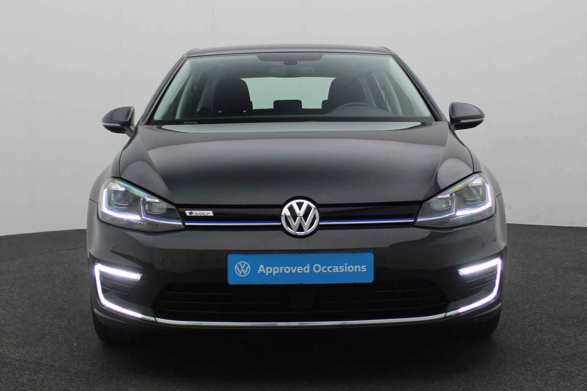 Volkswagen e-Golf 136PK | Navi | Parkeersensoren voor/achter | ACC | Verwarmbare voorruit | Alarm | Park Assist - 13/35