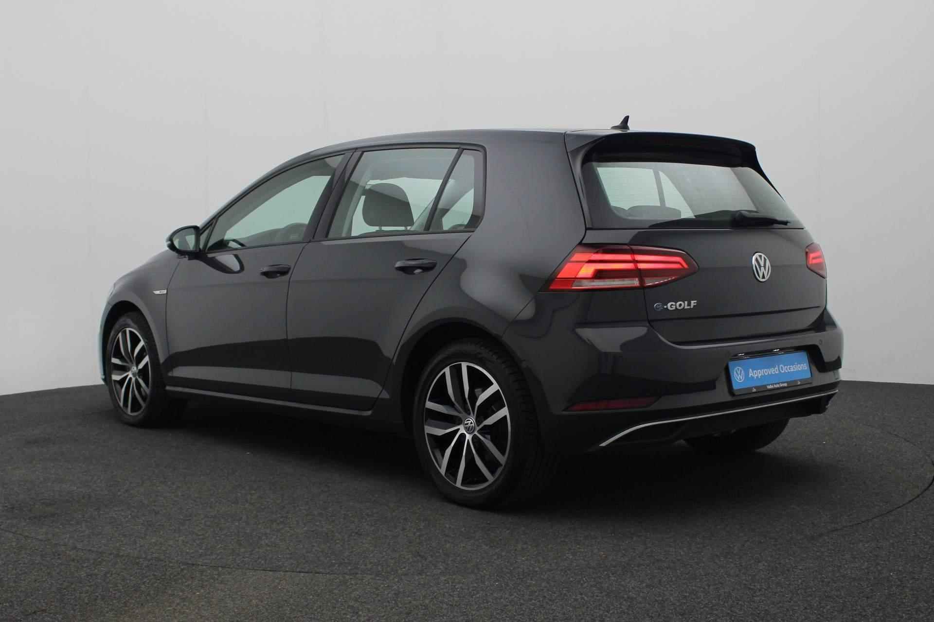 Volkswagen e-Golf 136PK | Navi | Parkeersensoren voor/achter | ACC | Verwarmbare voorruit | Alarm | Park Assist - 30/35