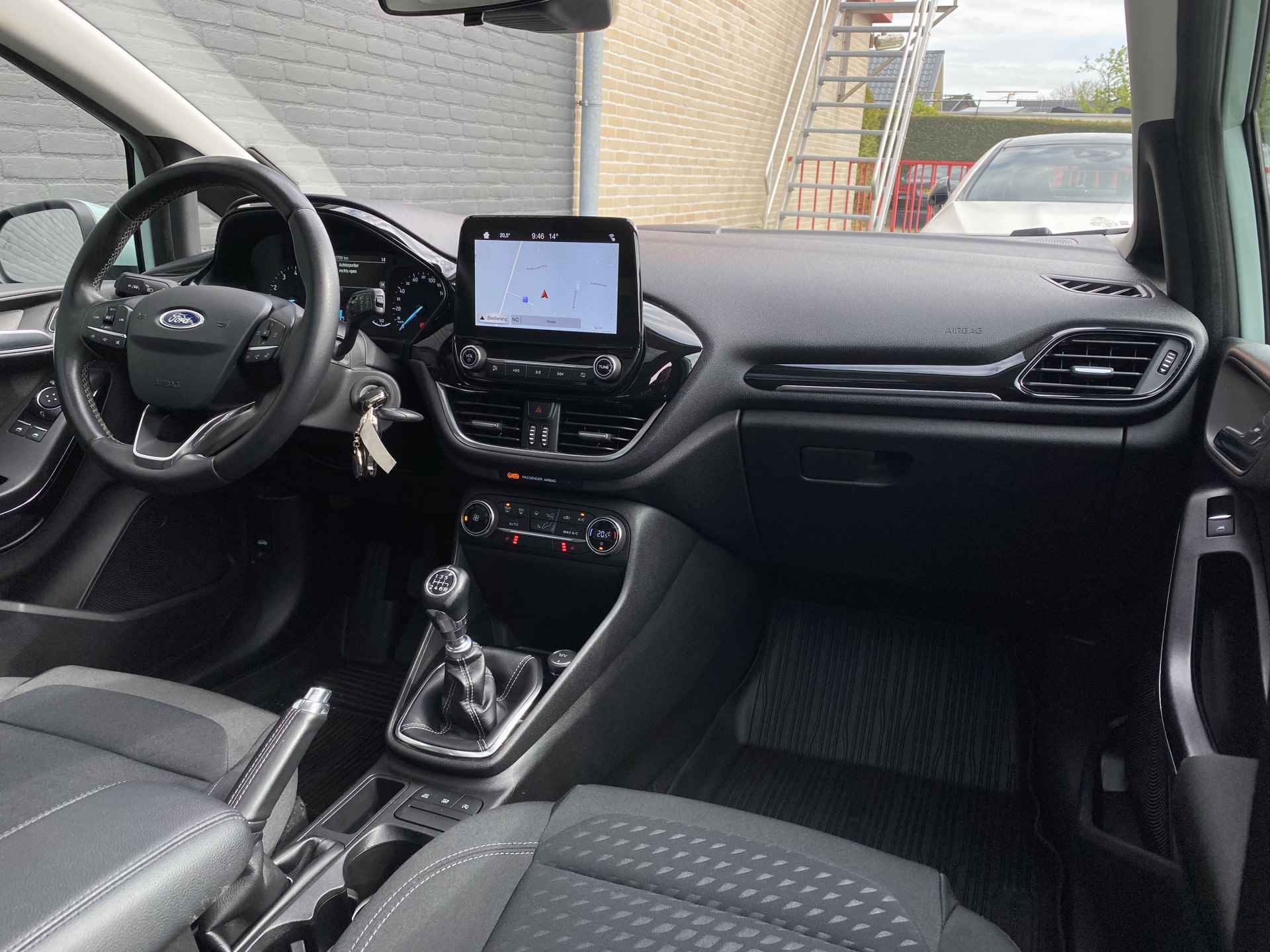 Ford Fiesta 1.0 EcoBoost Titanium | 1e eigenaar | dealer onderh. | navigatie | panoramadak | stoelverwarming | dab audio - 22/43