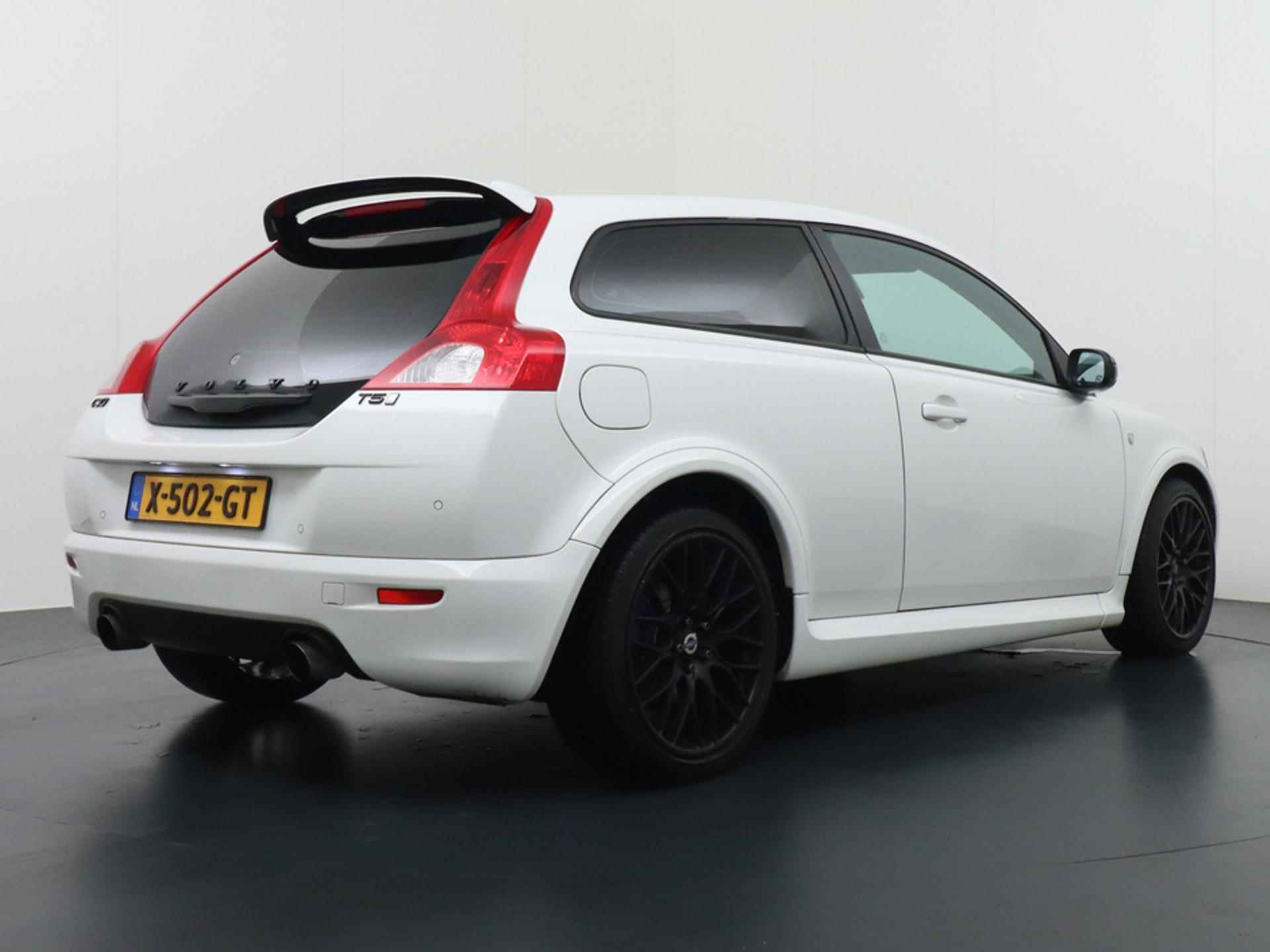 Volvo C30 2.5 T5 Summum R-Design/18inch/CruisControl/Leder etc. - 4/40