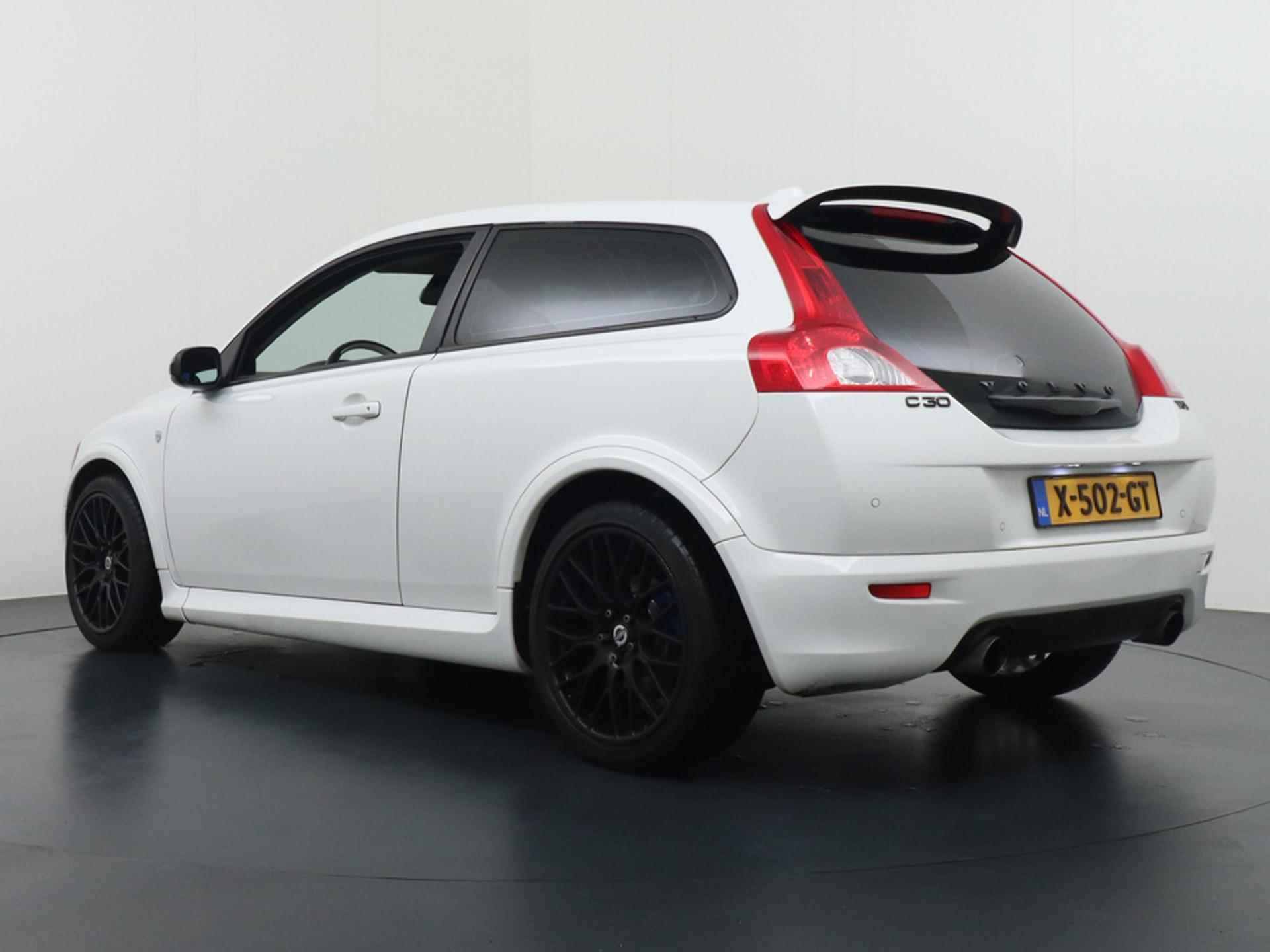 Volvo C30 2.5 T5 Summum R-Design/18inch/CruisControl/Leder etc. - 6/40