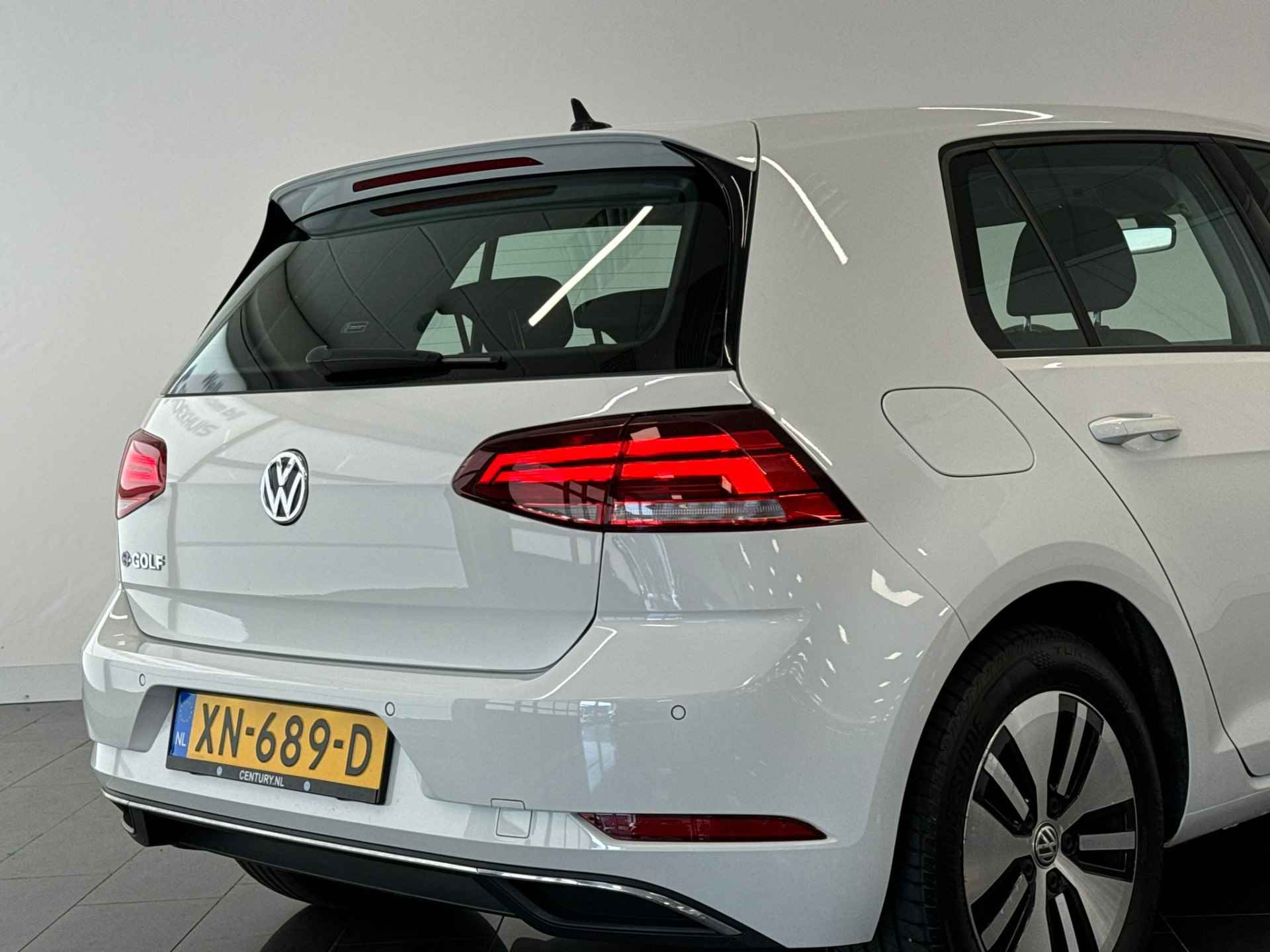 Volkswagen e-Golf e-Golf | Navi Discover Pro | Carplay | Climate | Cruise adaptief | - 31/36