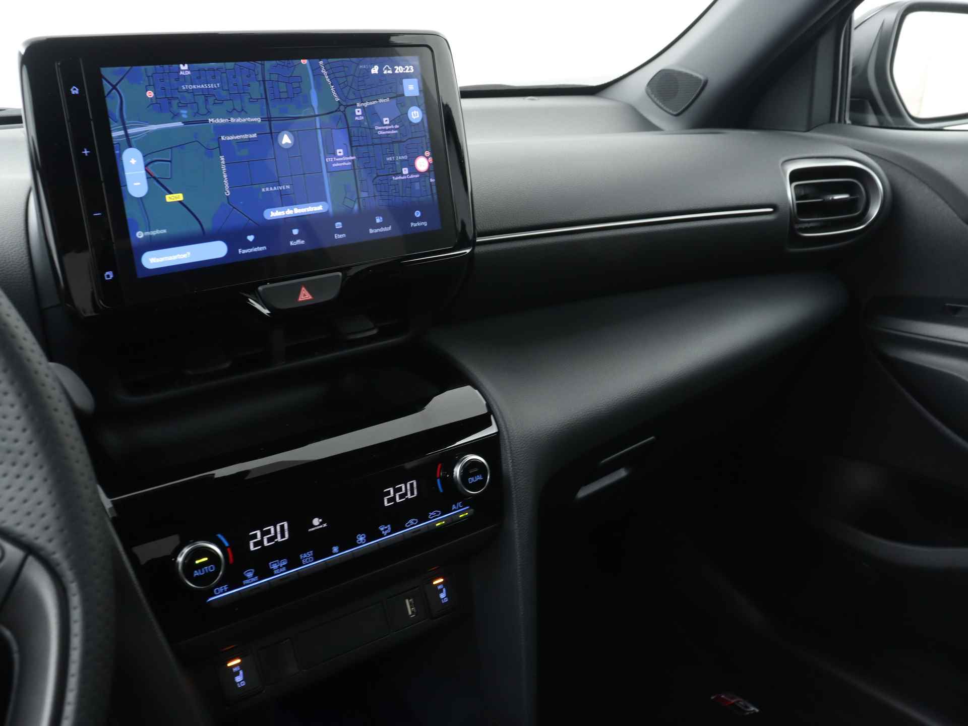 Toyota Yaris Cross 1.5 Hybrid GR Sport - Bi tone Limited | Navigatie | Stoelverwarming | Full LED | Apple CarPlay / Android auto | - 8/46