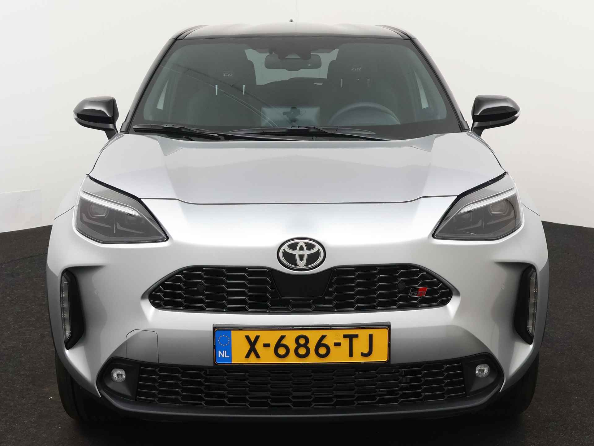 Toyota Yaris Cross 1.5 Hybrid GR Sport - Bi tone Limited | Navigatie | Stoelverwarming | Full LED | Apple CarPlay / Android auto | - 28/46
