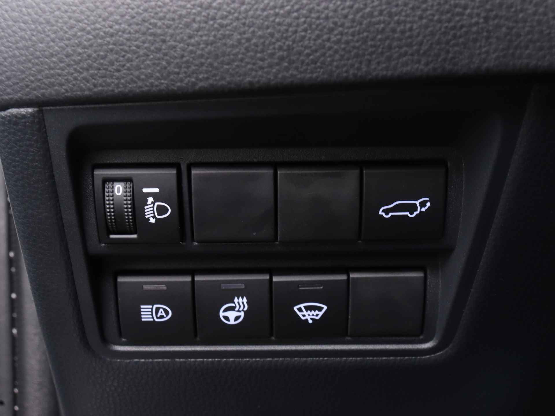 Toyota Yaris Cross 1.5 Hybrid GR Sport - Bi tone Limited | Navigatie | Stoelverwarming | Full LED | Apple CarPlay / Android auto | - 34/46