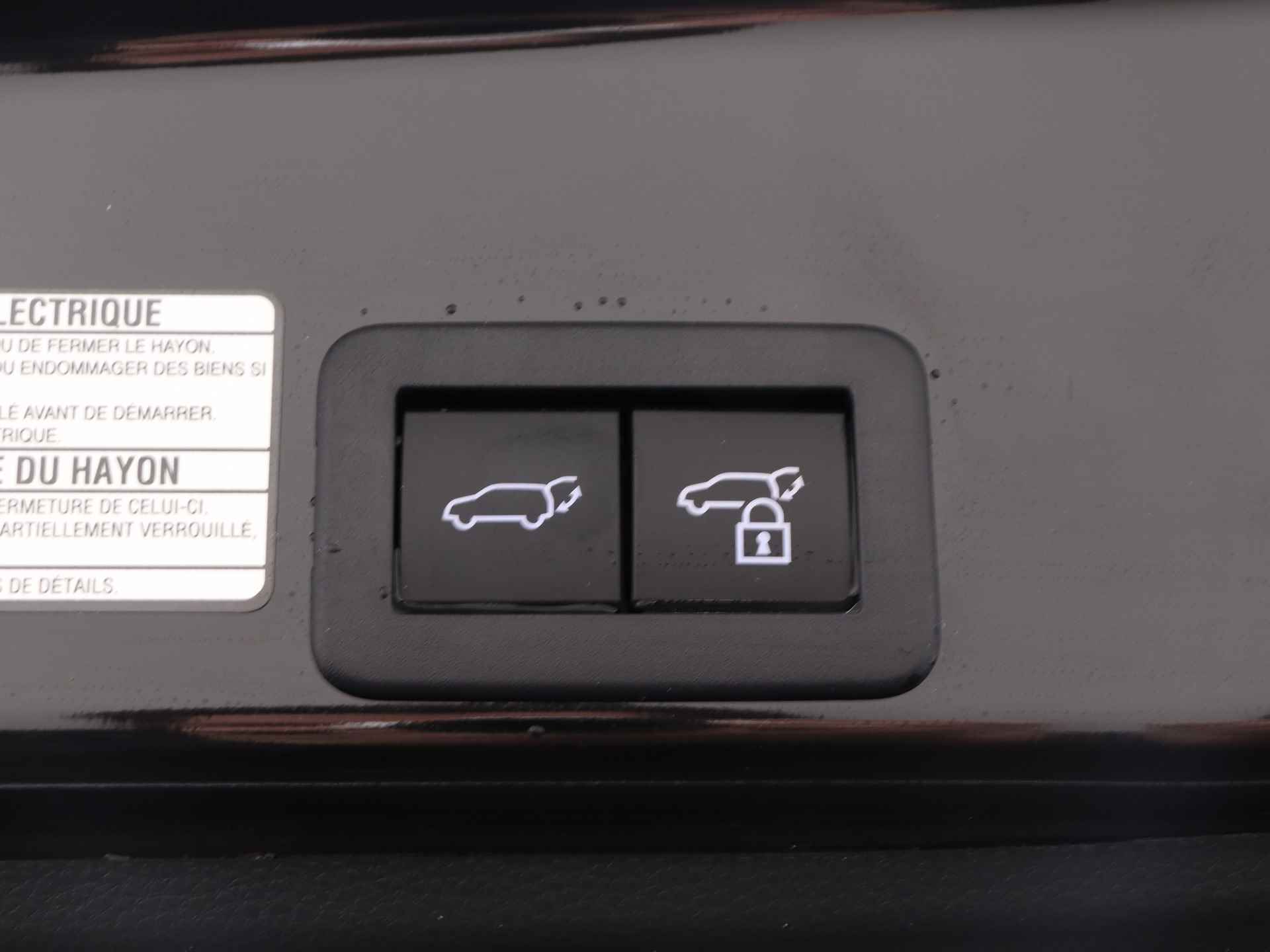 Toyota Yaris Cross 1.5 Hybrid GR Sport - Bi tone Limited | Navigatie | Stoelverwarming | Full LED | Apple CarPlay / Android auto | - 42/46
