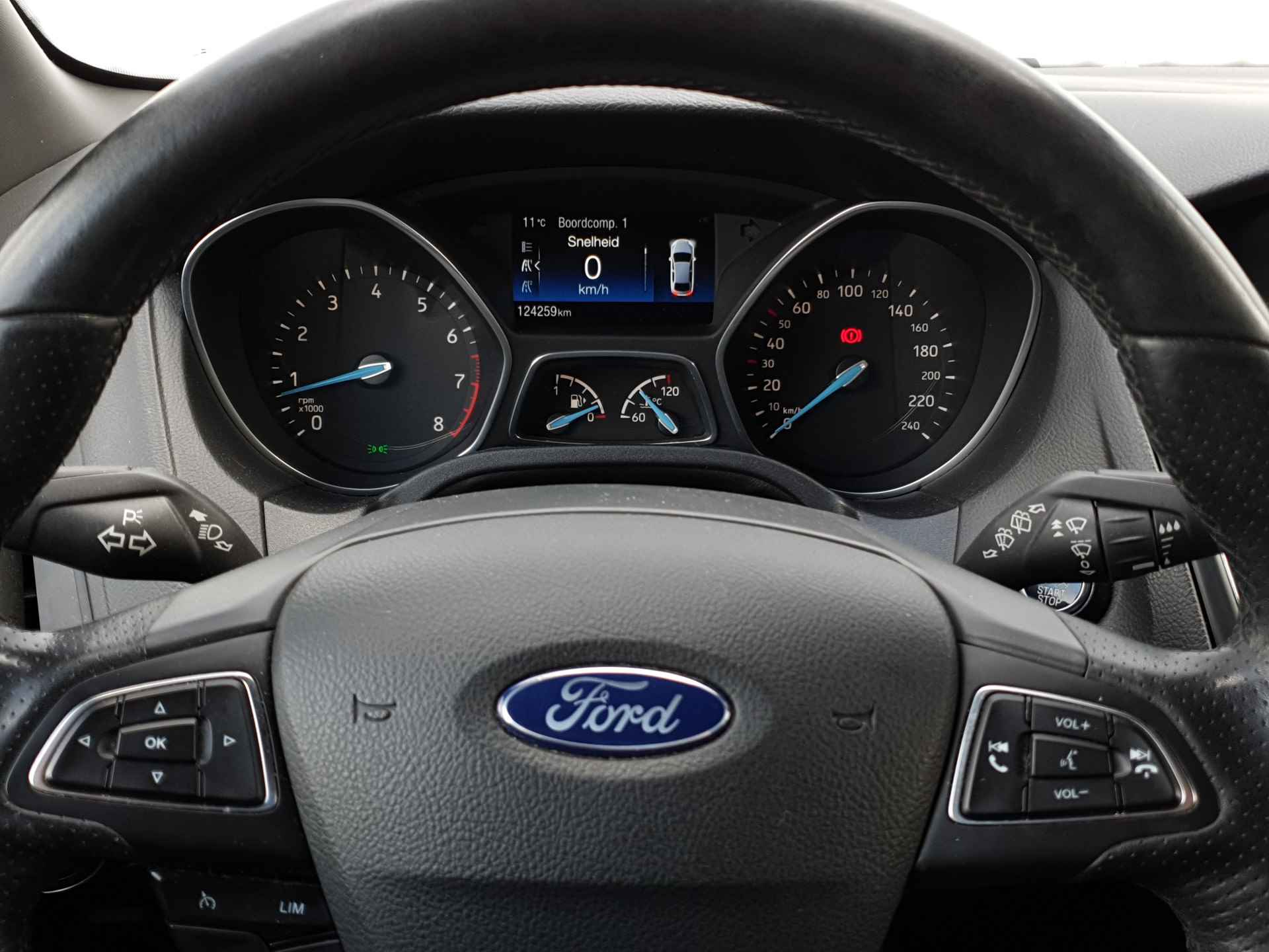 Ford Focus 1.0 125PK ST-Line | Cruise Control | Navigatie | Parkeensensoren V+A | 18 inch | - 11/36