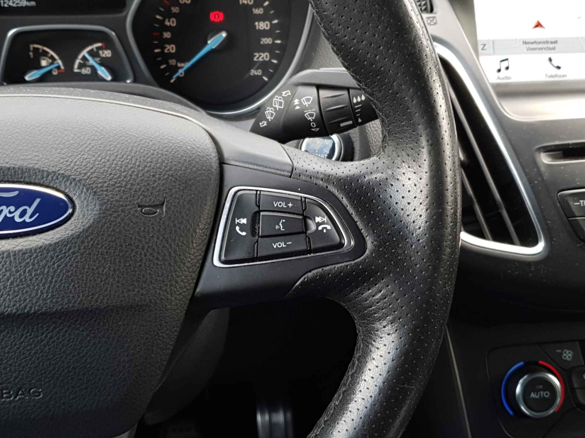 Ford Focus 1.0 125PK ST-Line | Cruise Control | Navigatie | Parkeensensoren V+A | 18 inch | - 15/36