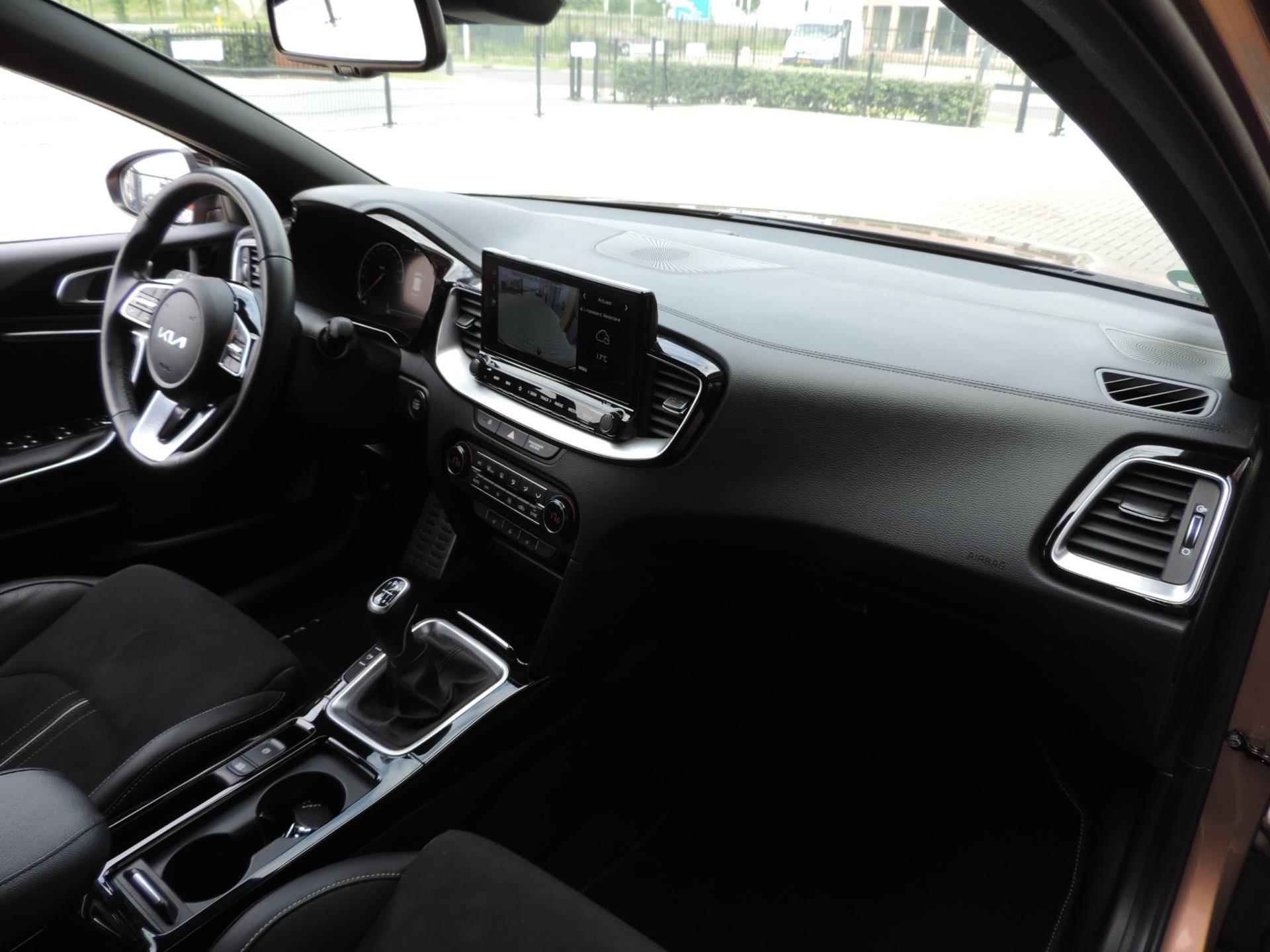Kia XCEED 1.5 T-GDI MHEV ExecutiveLine 35.000km | Stuur/stoelverw | Trekh | 18” | CarPlay | Navi | PDC v+a | Camera | Virt.Dashb - 13/63