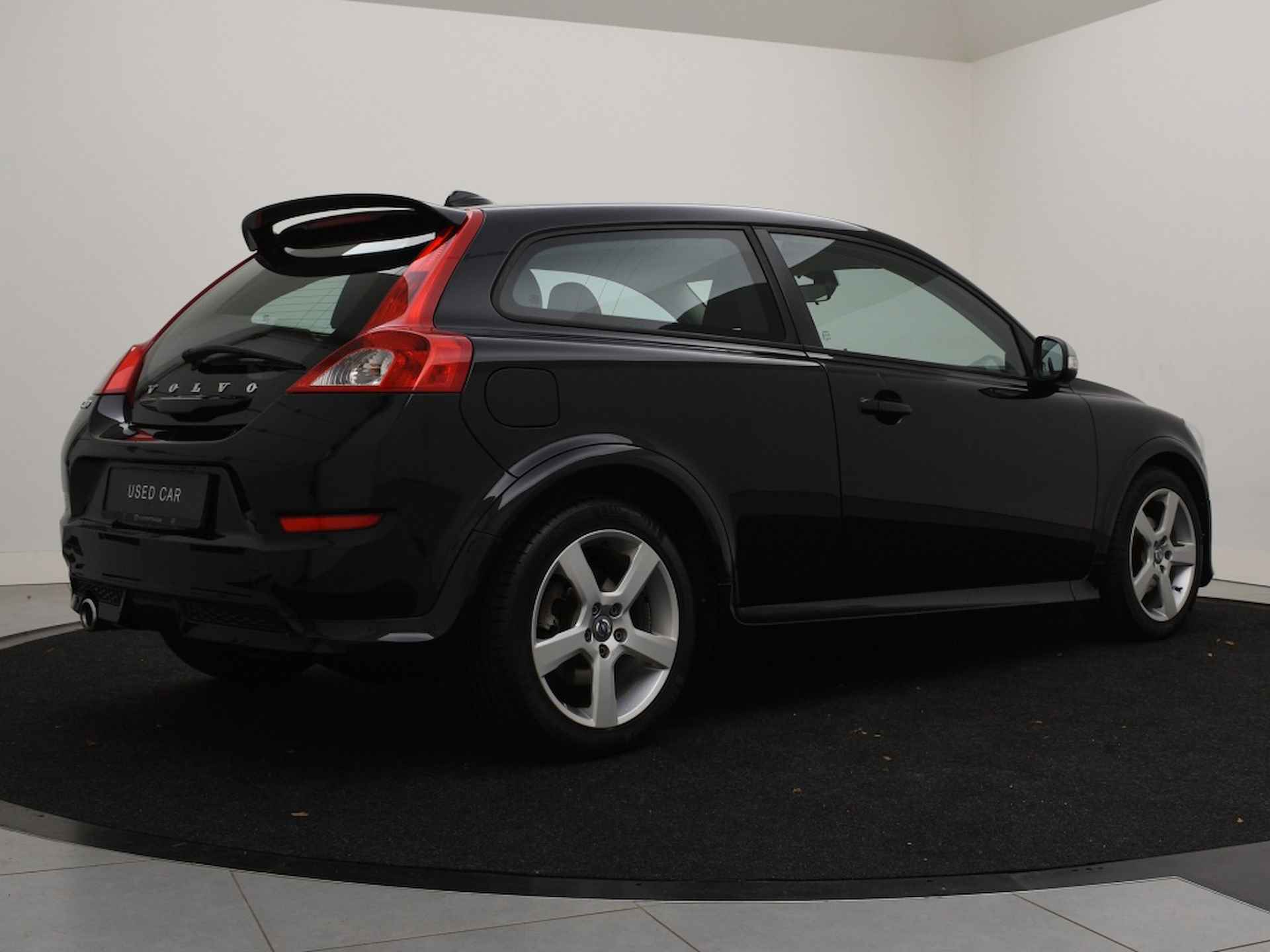 Volvo C30 1.6 R-EDITION CLIMATE CONTROL 17INCH RADIO-CD - 3/23