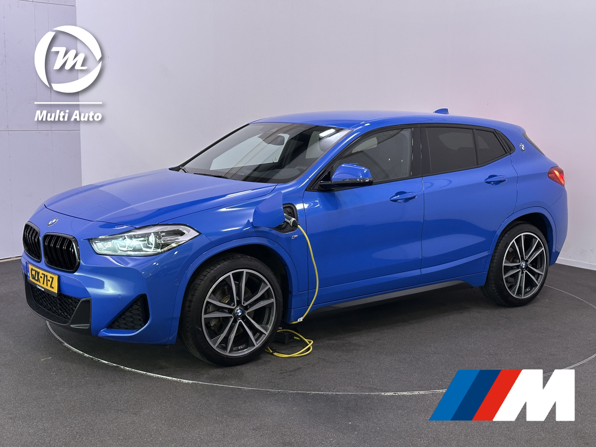 BMW X2 xDrive25e M Sport Plug In Hybrid Dealer O.H | Lederen Sportstoelen | Camera | 19"L.M | Sfeerverlichting | Navi Pro | El. Achterklep | DAB |