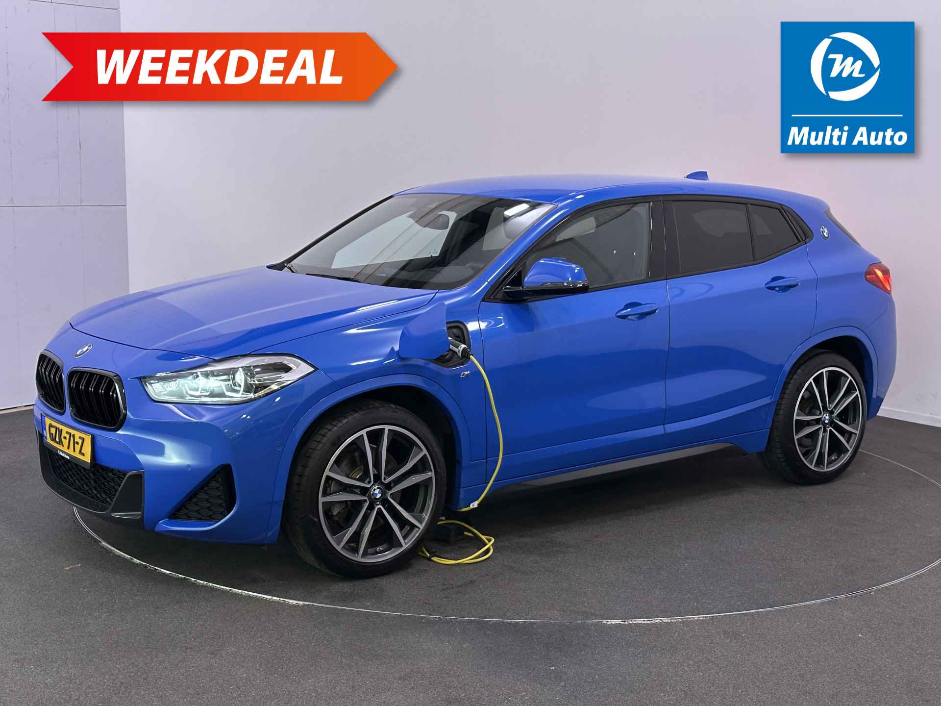 BMW X2 xDrive25e M Sport Plug In Hybrid Dealer O.H | Lederen Sportstoelen | Camera | 19"L.M | Sfeerverlichting | Navi Pro | El. Achterklep | DAB |