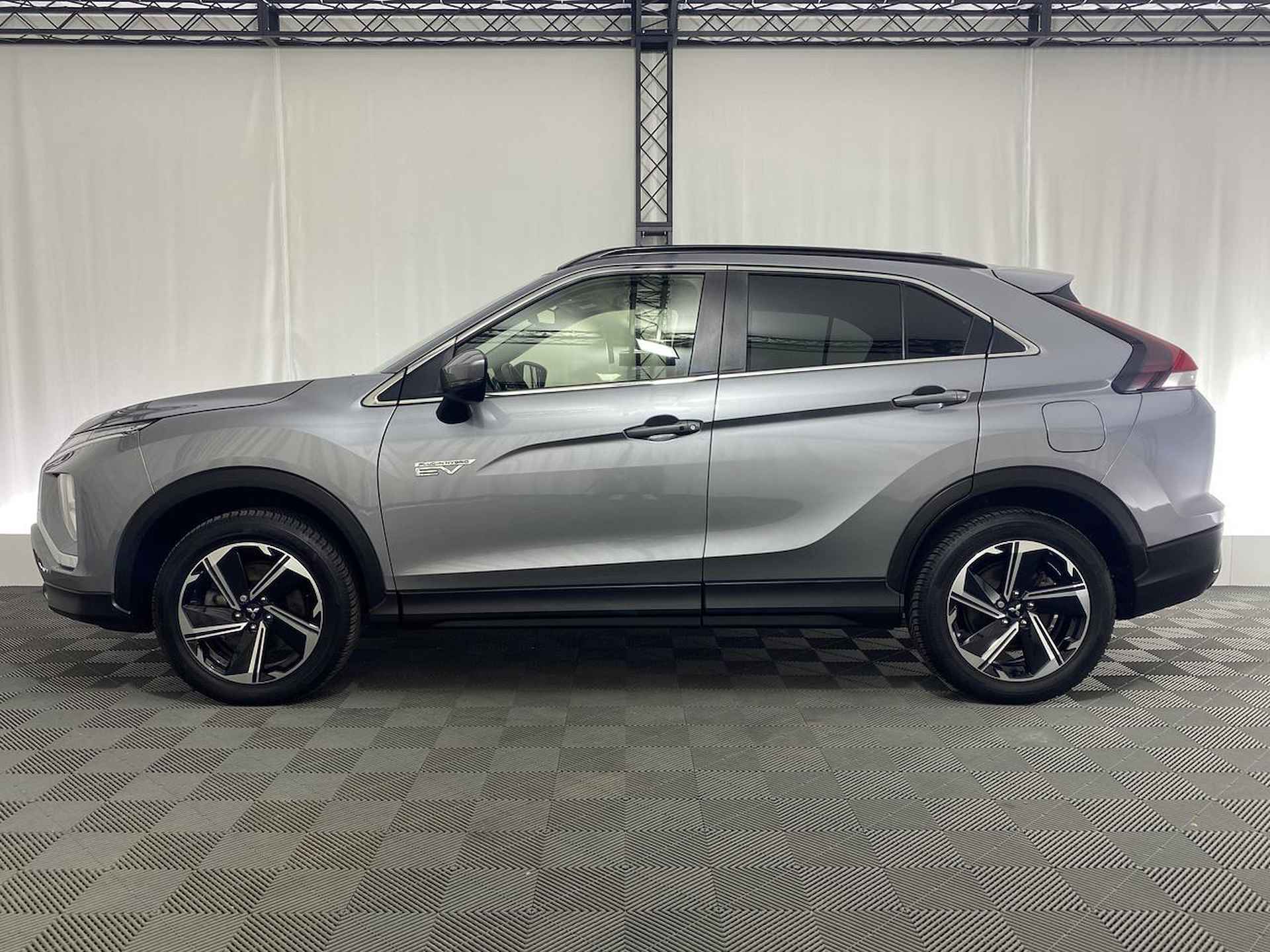 Mitsubishi Eclipse Cross 2.4 PHEV Intense Automaat | Apple Carplay | Trekhaak | DAB | Cruise Control | 188 Pk | - 9/35