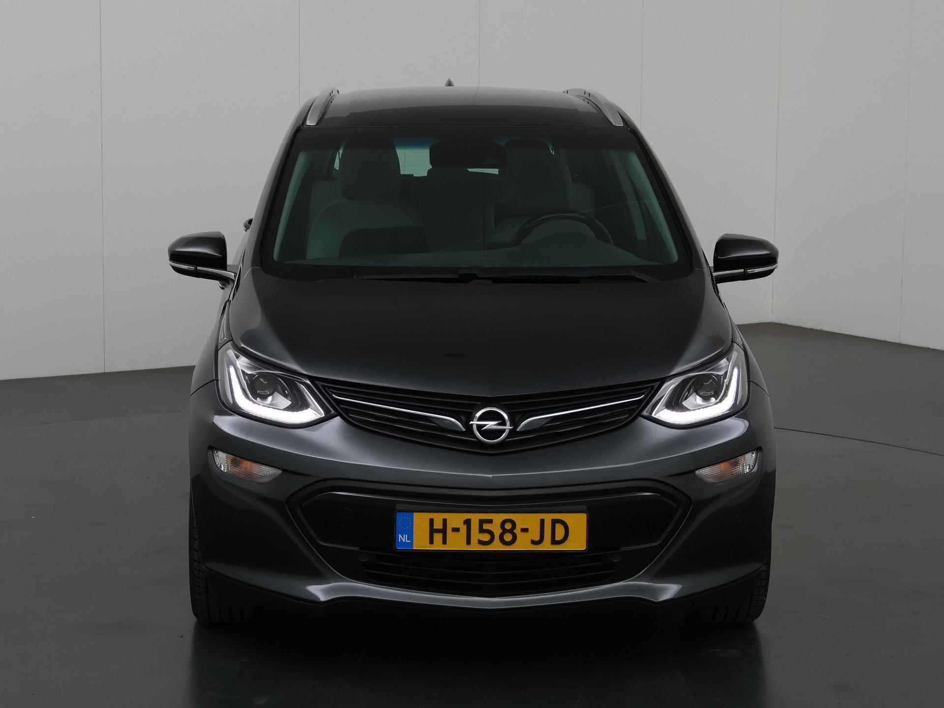 Opel Ampera-e Business vrd 60 kWh | Parkeersensoren | Stoelverwarming | Keyless Go | Cruise Control Adaptief | Carplay | - 4/44