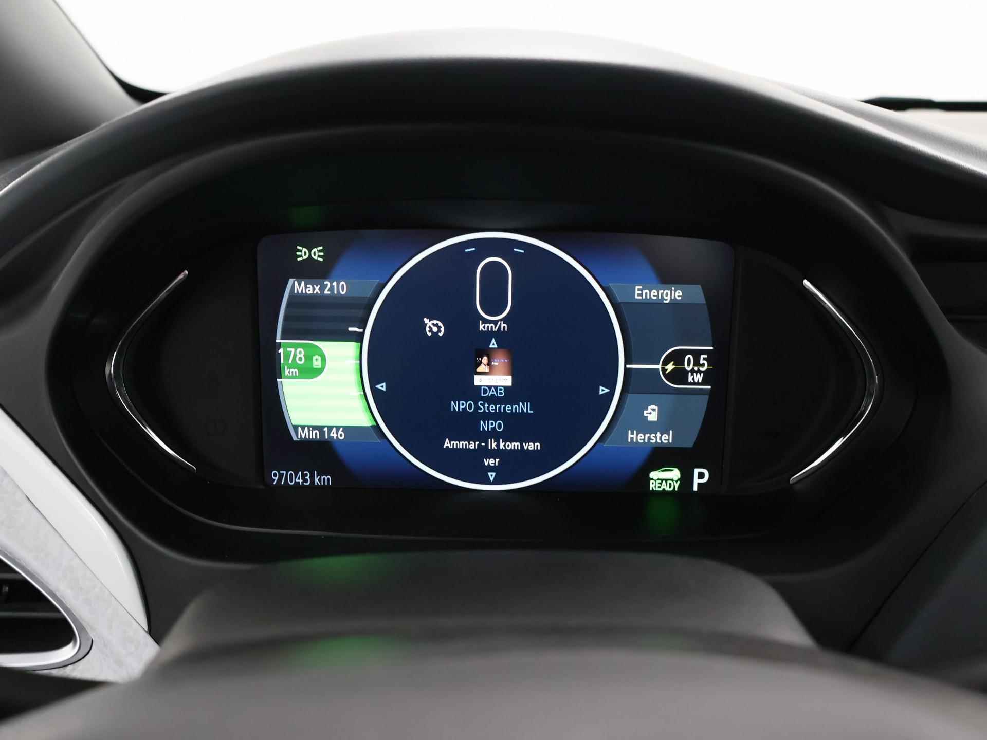 Opel Ampera-e Business vrd 60 kWh | Parkeersensoren | Stoelverwarming | Keyless Go | Cruise Control Adaptief | Carplay | - 13/44