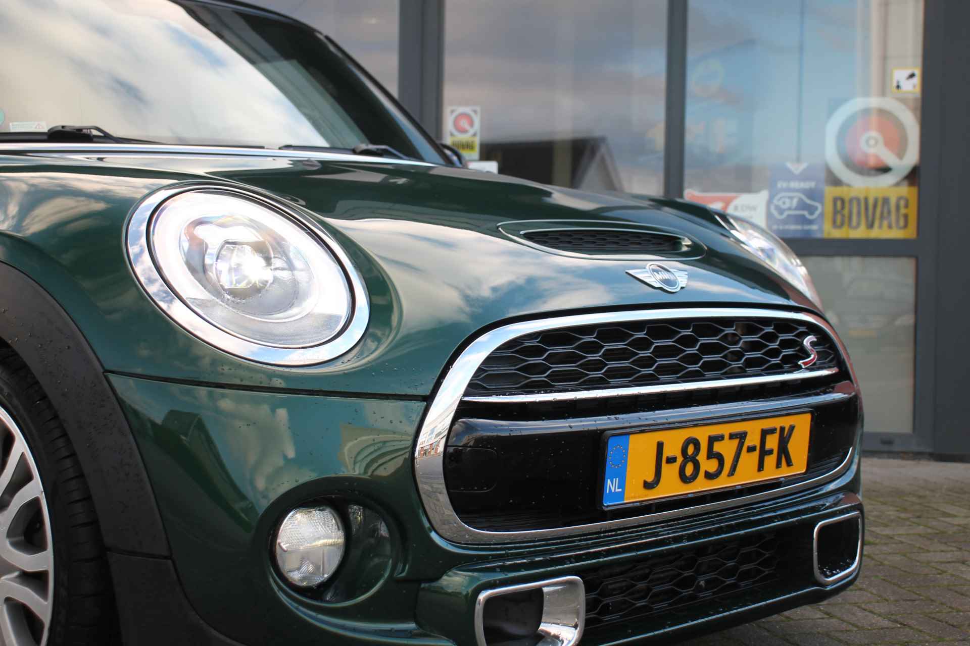 MINI Cabrio 2.0 Cooper S Chili Serious Business ✅Camera✅ stoel verwarming ✅ 192PK ✅ - 9/25