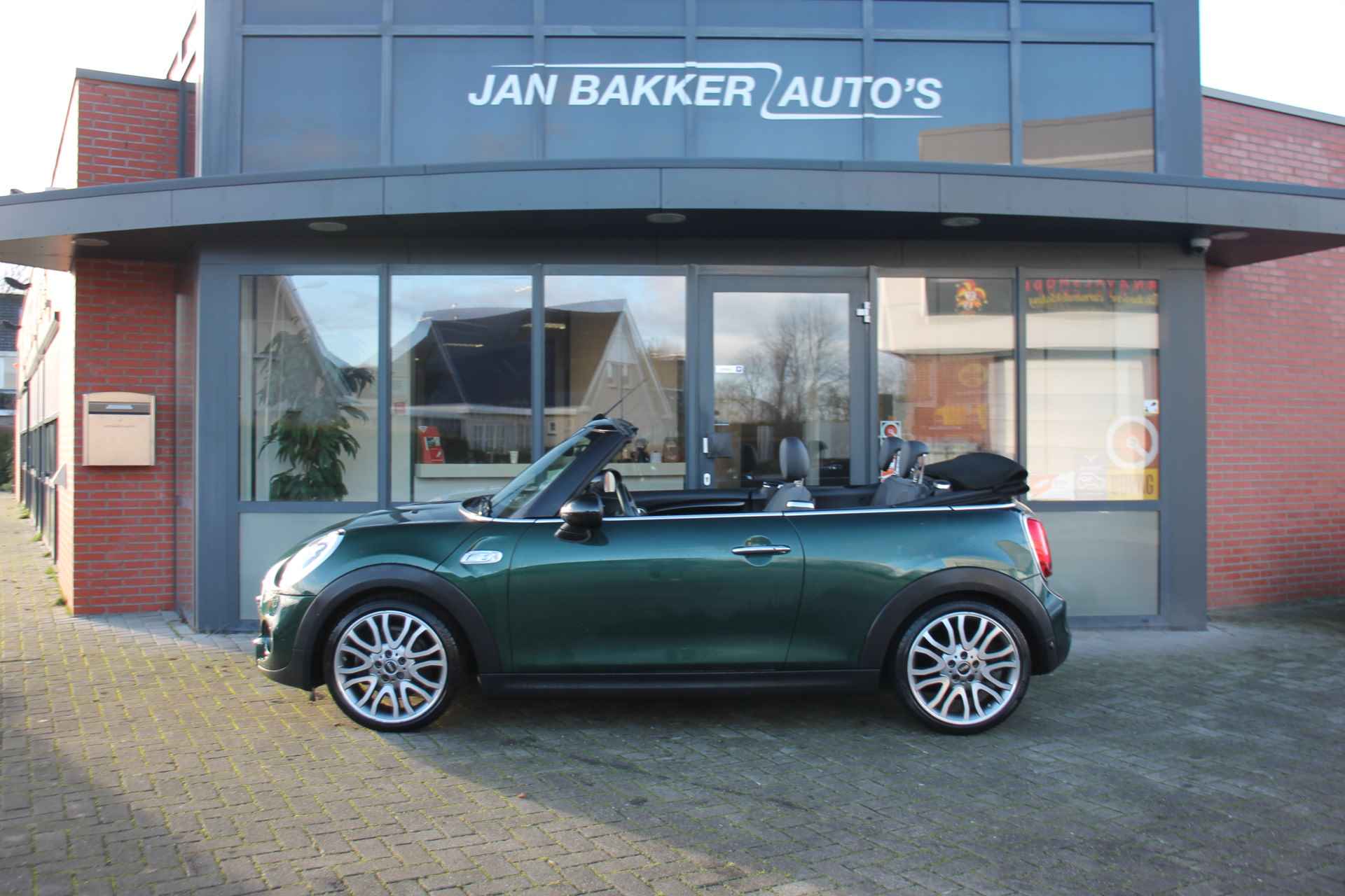 MINI Cabrio 2.0 Cooper S Chili Serious Business ✅Camera✅ stoel verwarming ✅ 192PK ✅ - 3/25