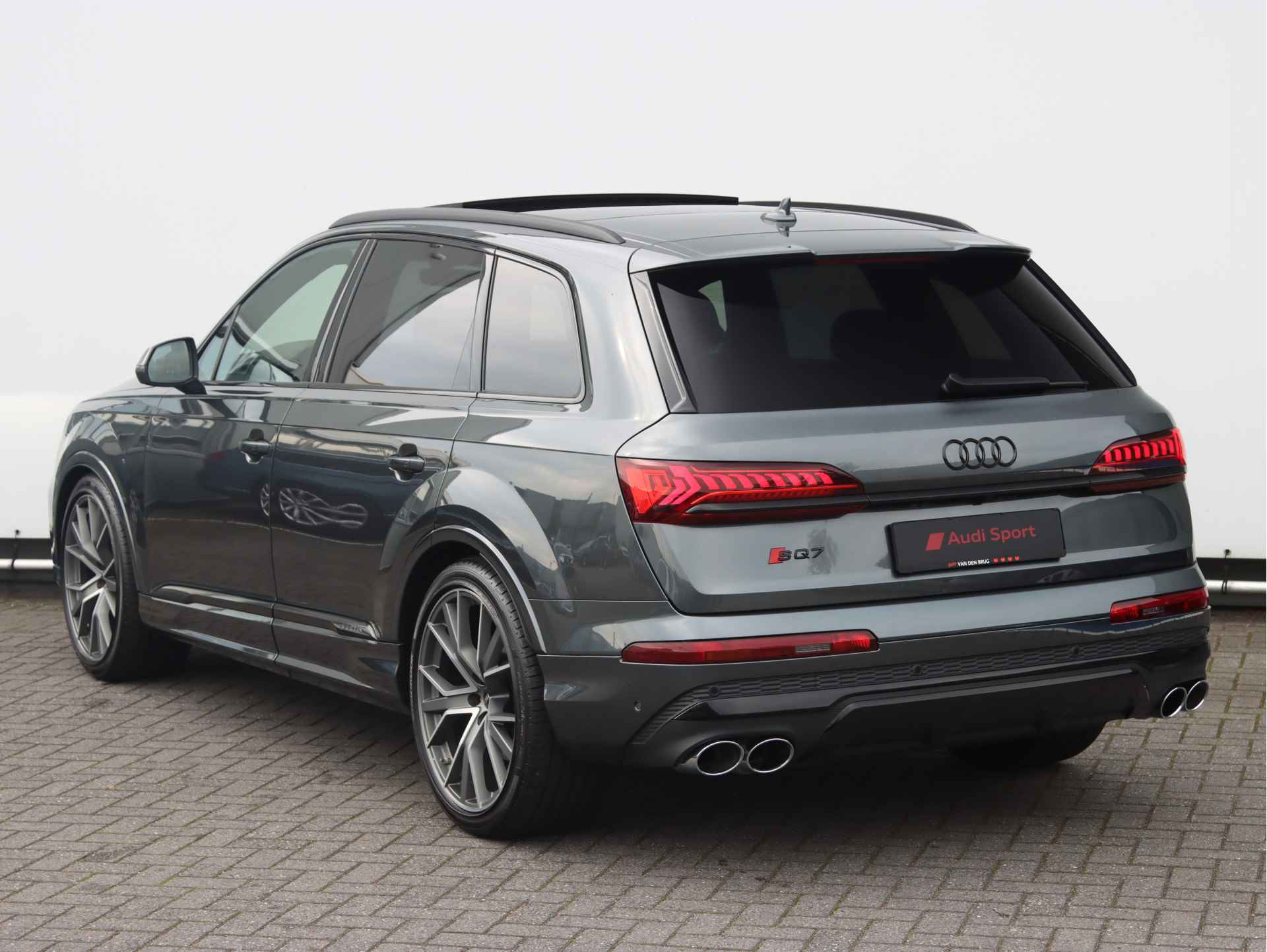 Audi SQ7 4.0 TFSI quattro 507pk | 4-wielsturing | Panoramadak | B&O | Head-up | Nachtzicht | Matrix Laser LED | Servo | Nachtzicht | Camera | Trekhaak - 15/41