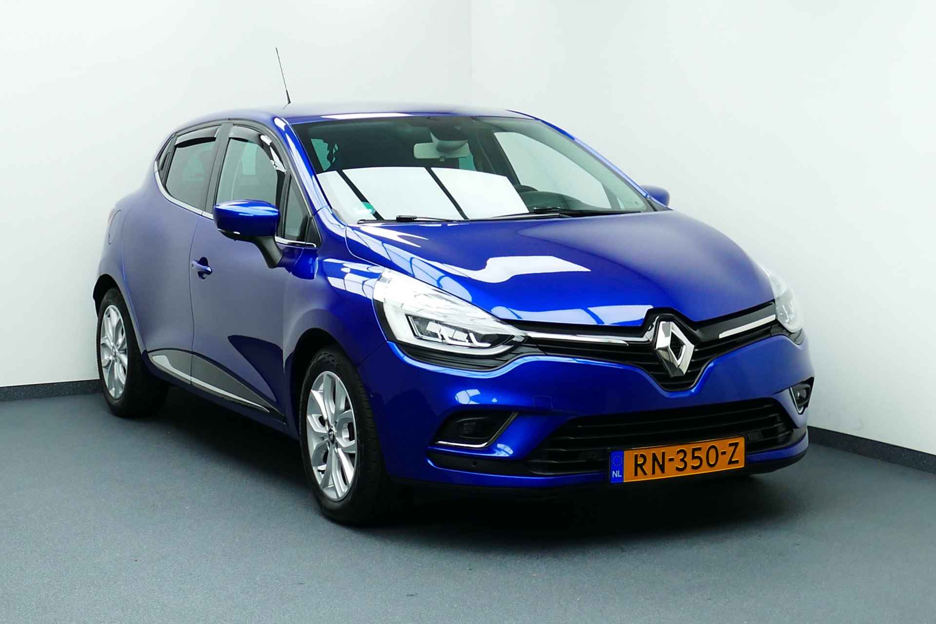 Renault Clio 1.2 120pk TCe Intens. Navi, Camera, Clima, Cruise, Led Koplampen, 16"LMV - 1/37