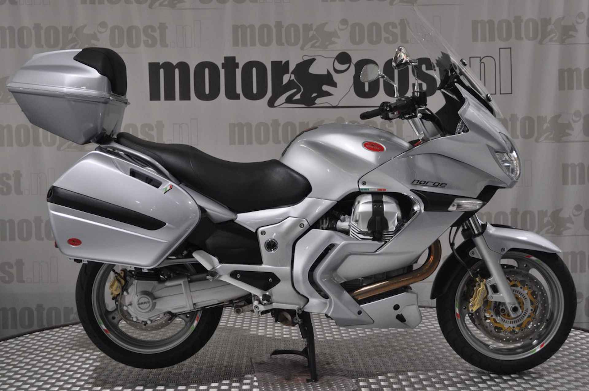 MOTO GUZZI Norge 1200 - 3/24