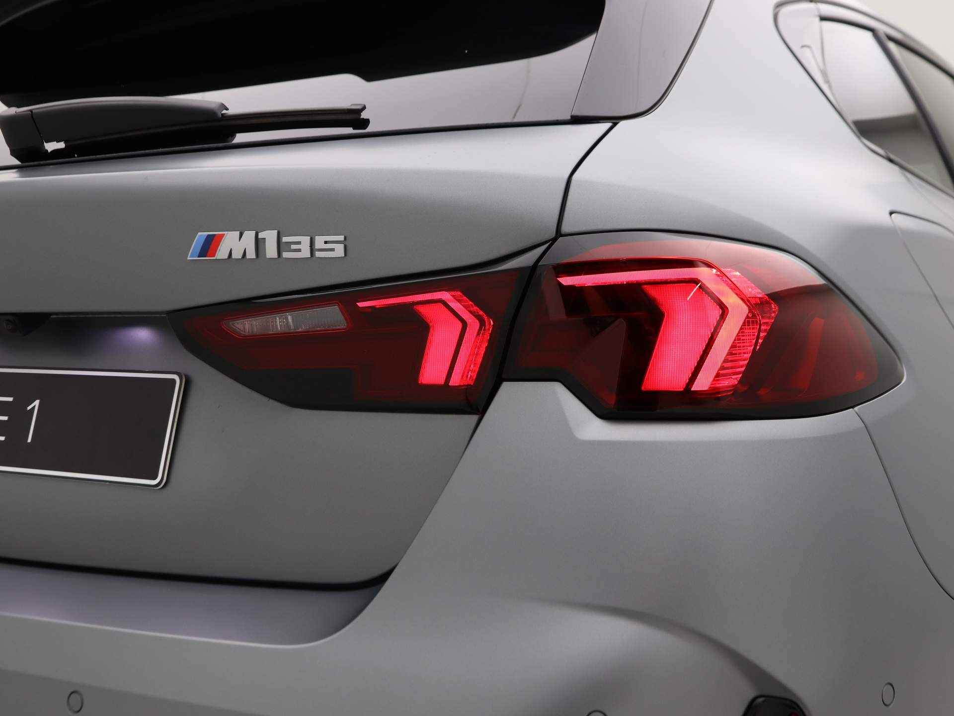 BMW 1 Serie M135 xDrive - 20/24