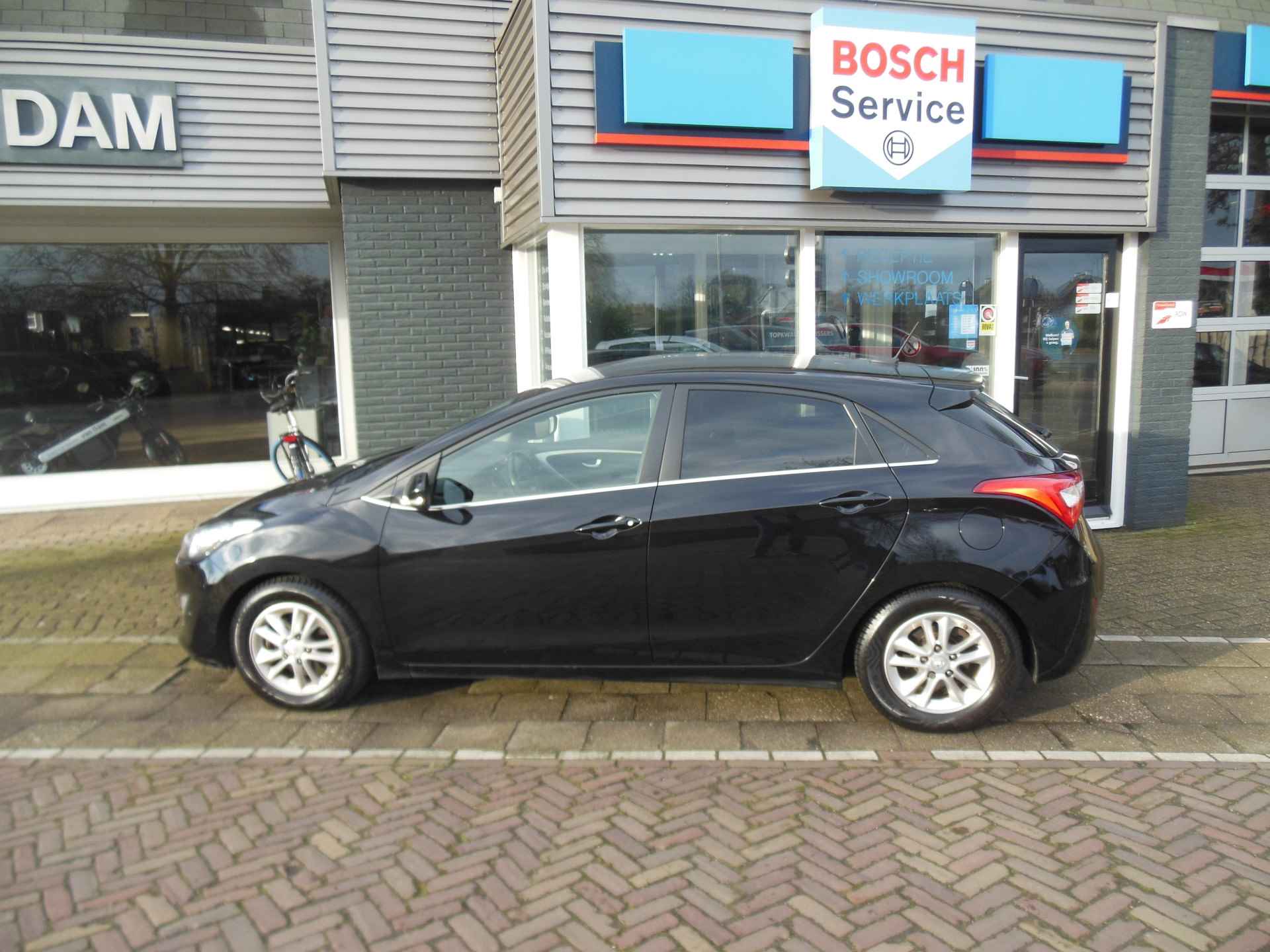 Hyundai i30 1.6 GDI Go! 12 maanden Bovag garantie  trekhaak/navi - 4/22