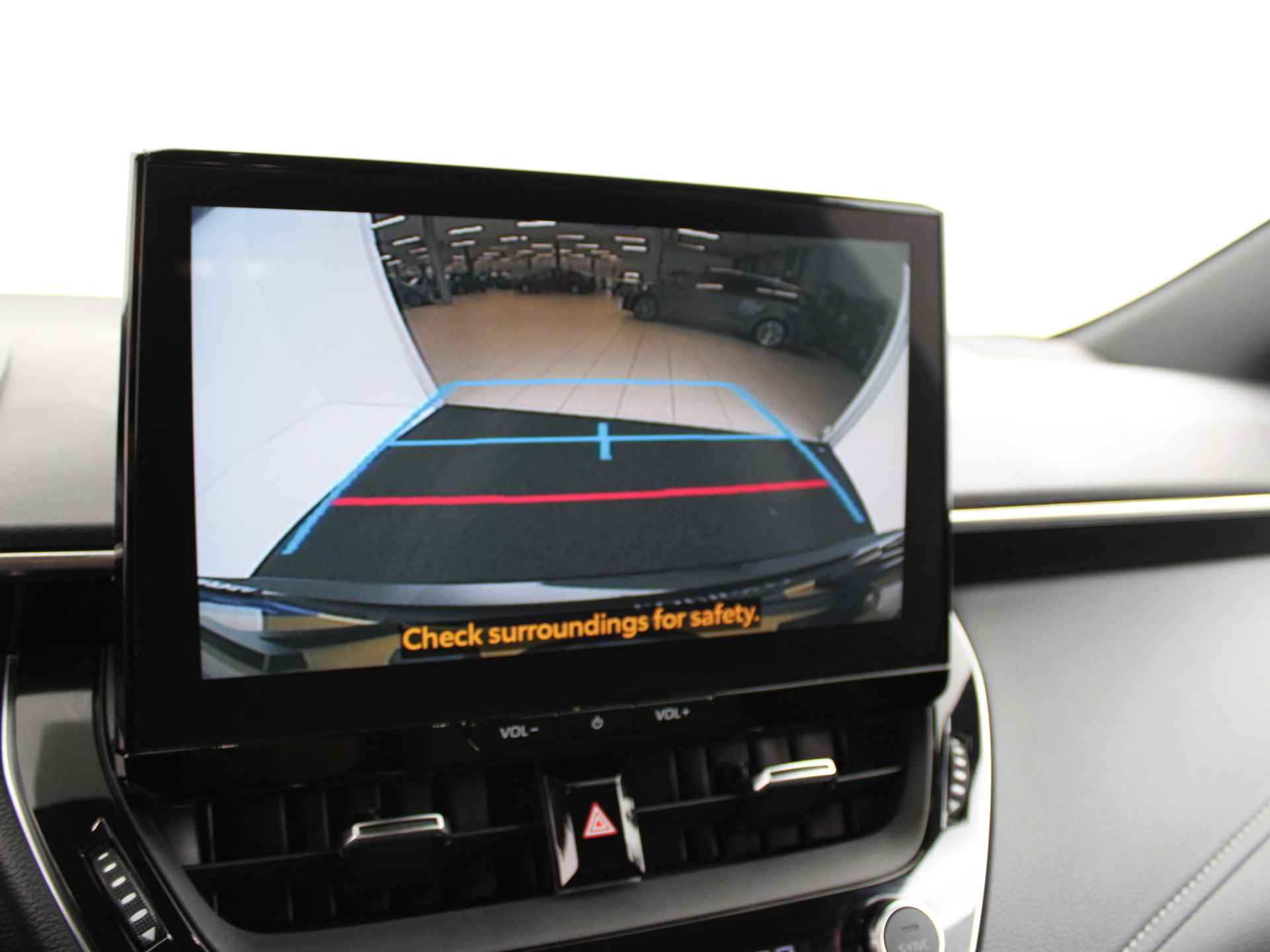 Toyota Corolla Touring Sports Hybrid 200 Business Plus | PDC | Camera | Apple Carplay & Android Auto | Adap. Cruise control | Stoelverwarming | - 11/48