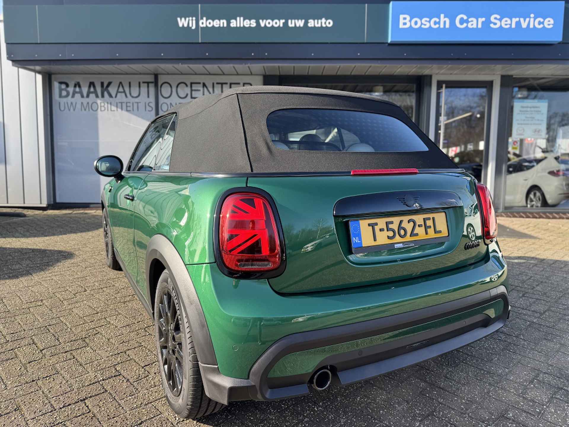 Mini Mini Cabrio 1.5 Cooper Classic | Cabrio | Carplay | Luxe Leder | - 9/24