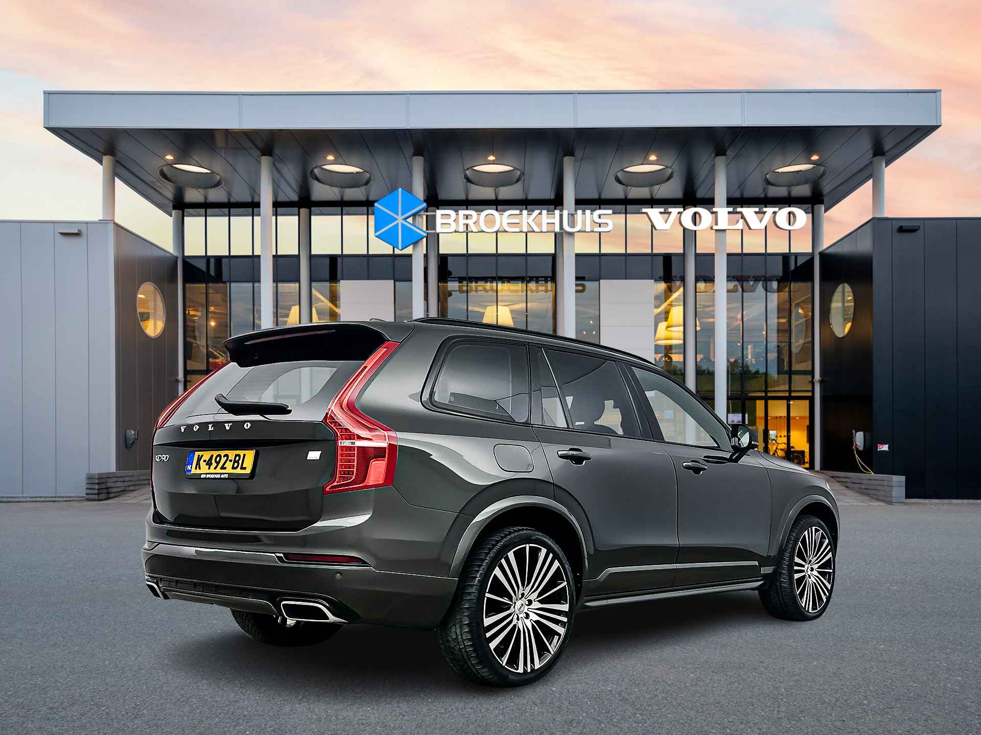 Volvo XC90 T8 Recharge AWD R-Design | 22" | Head-up | Panoramadak | Harman Kardon | 360 Camera | Trekhaak | Full LED | Stoel/stuur/achterba - 3/36