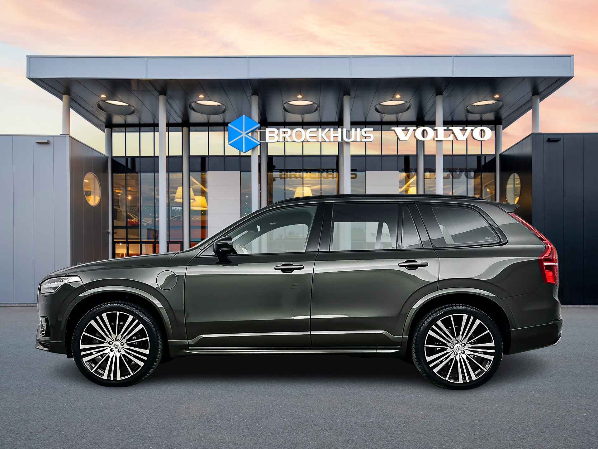 Volvo XC90 T8 Recharge AWD R-Design | 22" | Head-up | Panoramadak | Harman Kardon | 360 Camera | Trekhaak | Full LED | Stoel/stuur/achterba - 8/36