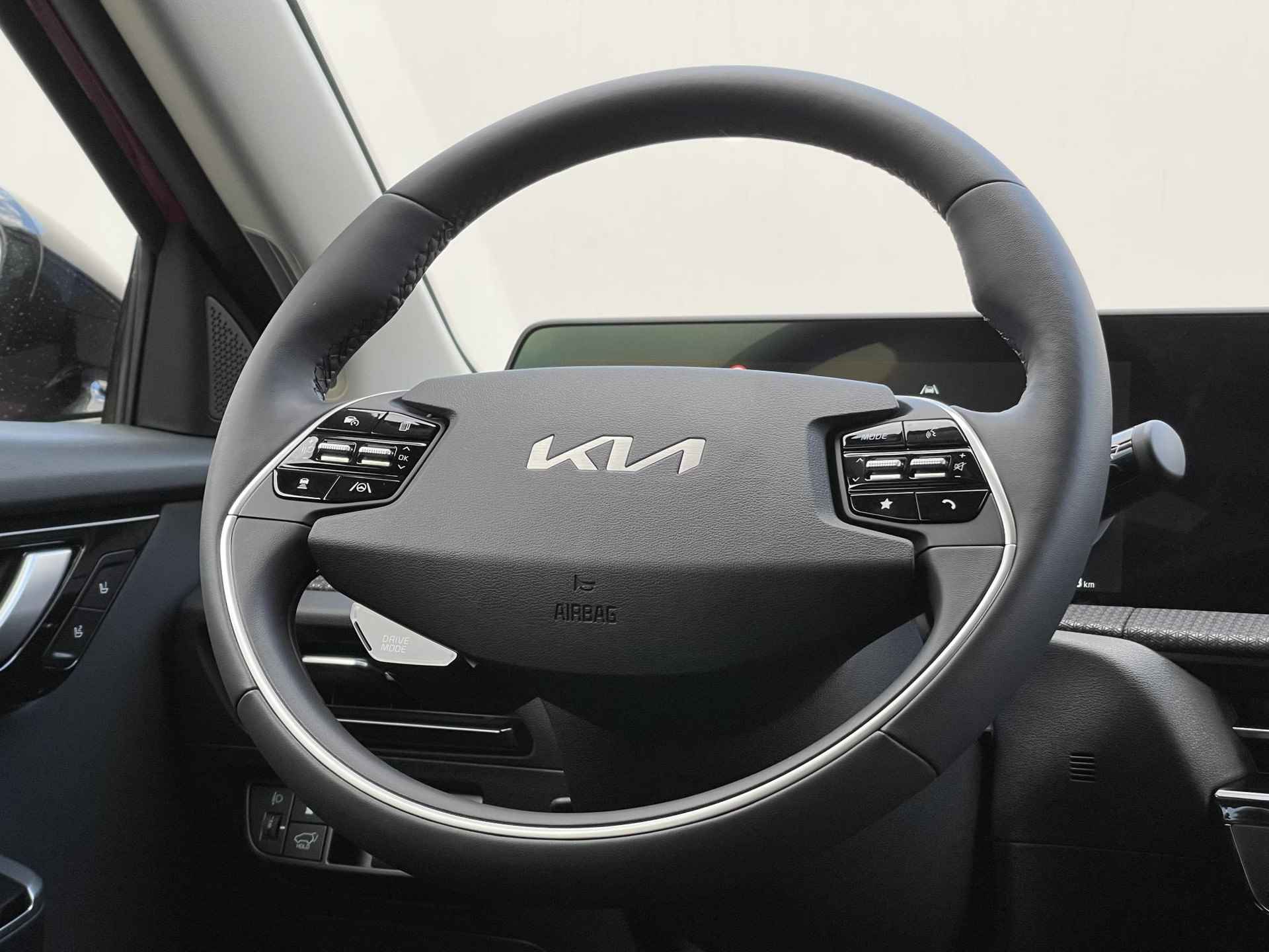 Kia EV6 Plus AWD 77.4 kWh Incl. €3.500 actiekorting   | *Niet op voorraad* | *Nu te bestellen* | 528km WLTP | Navi | Clima | Camera - 13/34