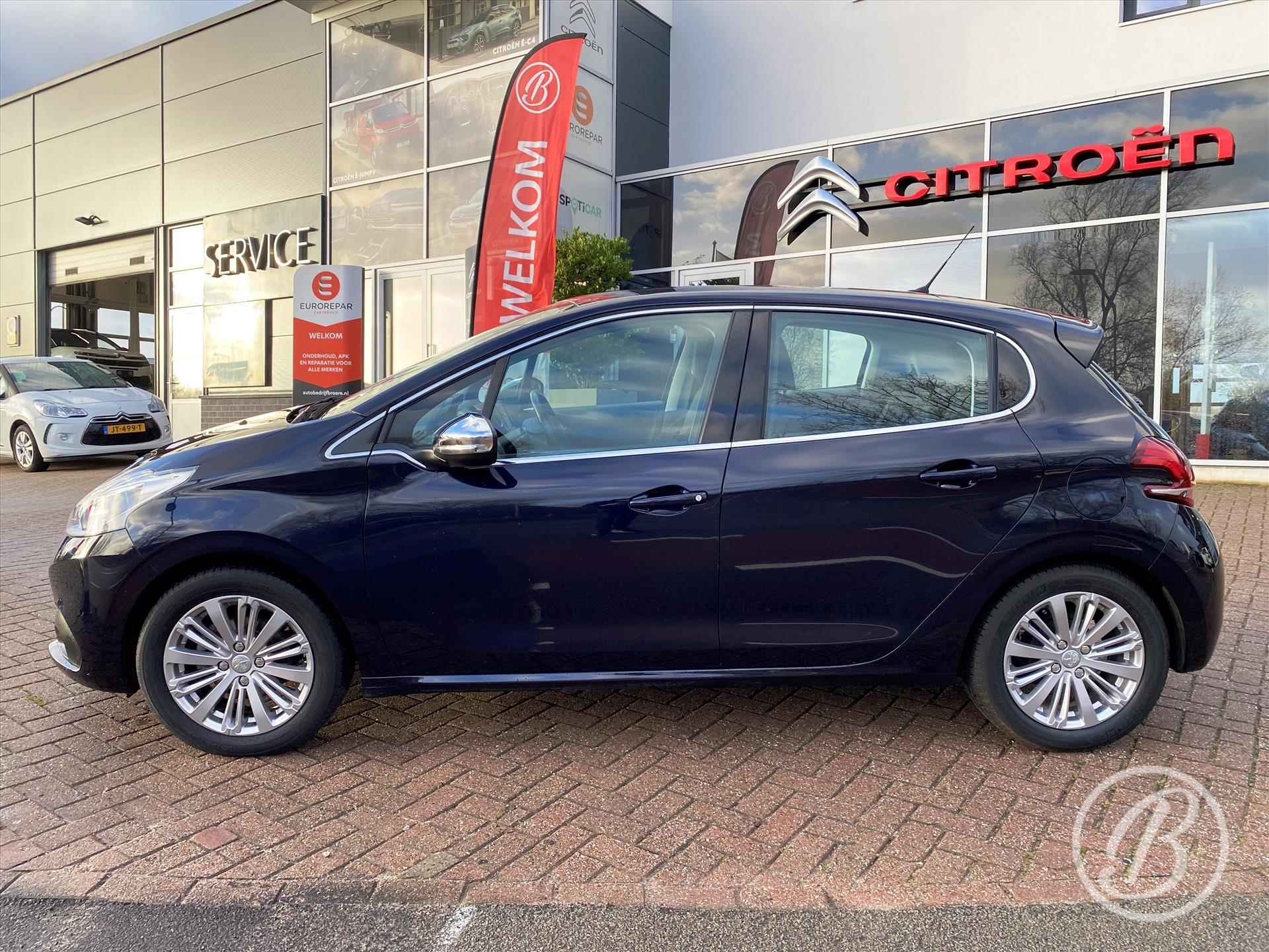 PEUGEOT 208 1.2 82pk Blue Lease Allure | nieuwe distributie, parkeersensoren, apple carplay, android auto, navigatie, bluetooth, 16 inch velgen, dab, climate - 3/55