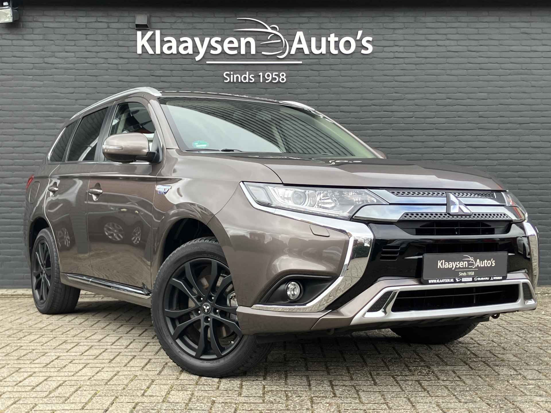 Mitsubishi Outlander 2.4 PHEV Intense+ 225 pk 4WD AUT. | 1e eigenaar | dealer onderhouden | trekhaak | navigatie | camera - 4/38