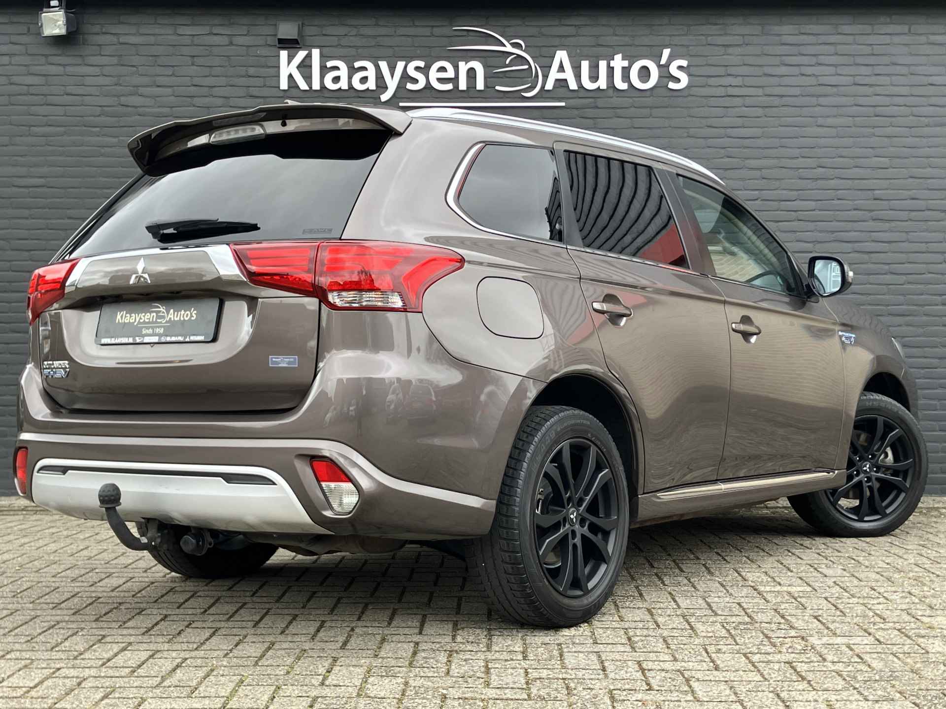 Mitsubishi Outlander 2.4 PHEV Intense+ 225 pk 4WD AUT. | 1e eigenaar | dealer onderhouden | trekhaak | navigatie | camera - 6/38