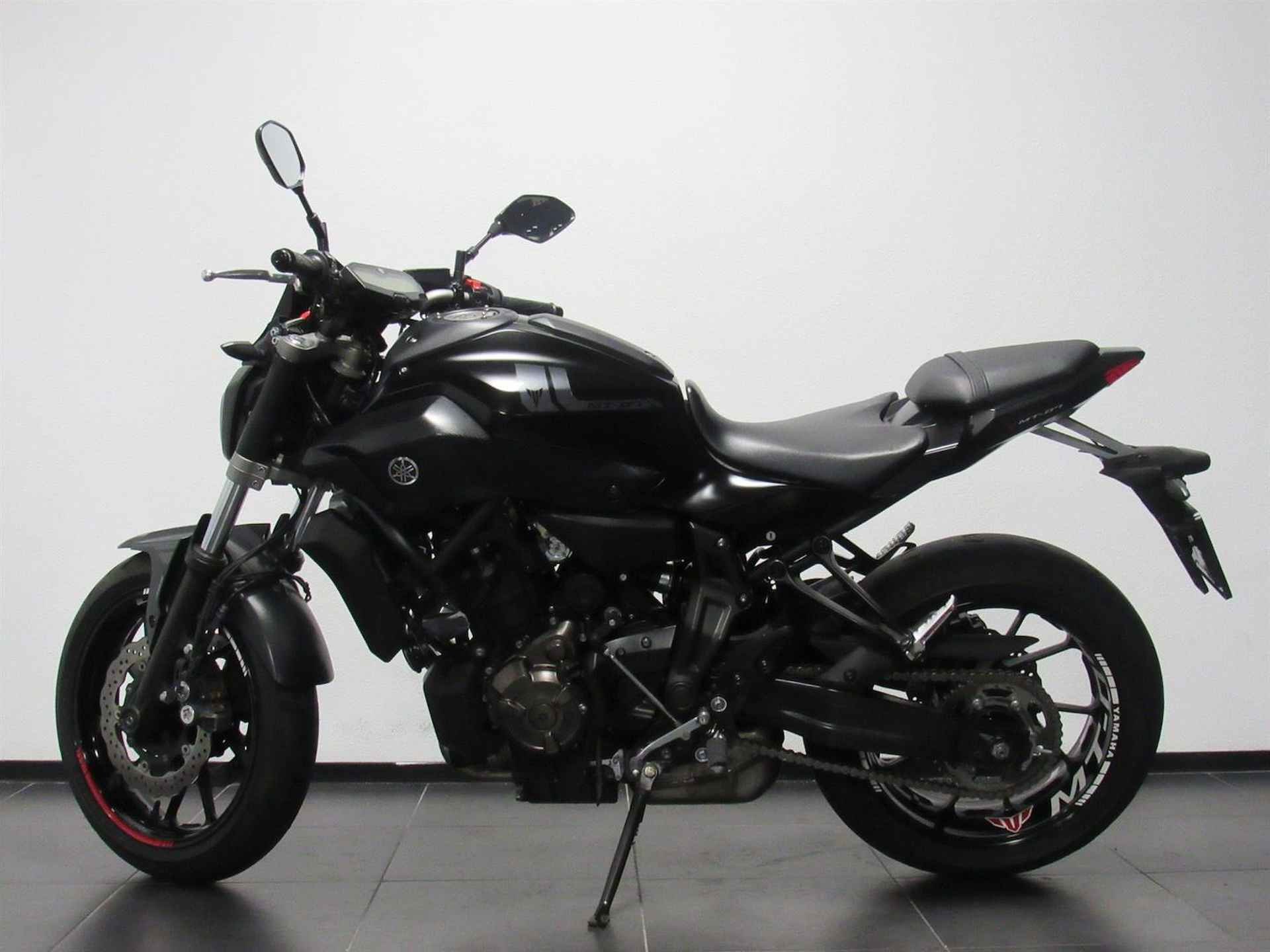 Yamaha MT-07 ABS - 2017 - 7/14