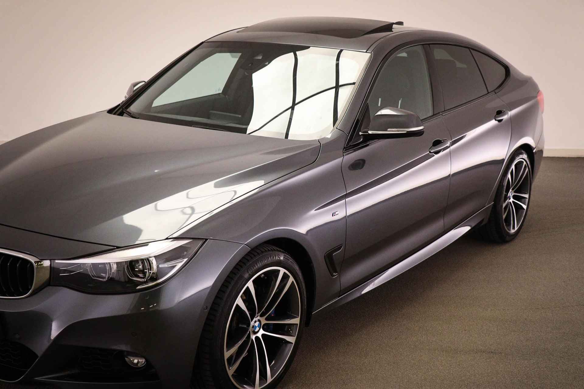 BMW 3-serie Gran Turismo 320i High Executive | M SPORT / SAFETY / PARKING / AUDIO MEDIA- PACK | HEAD UP | TREKHAAK | 19" - 21/59