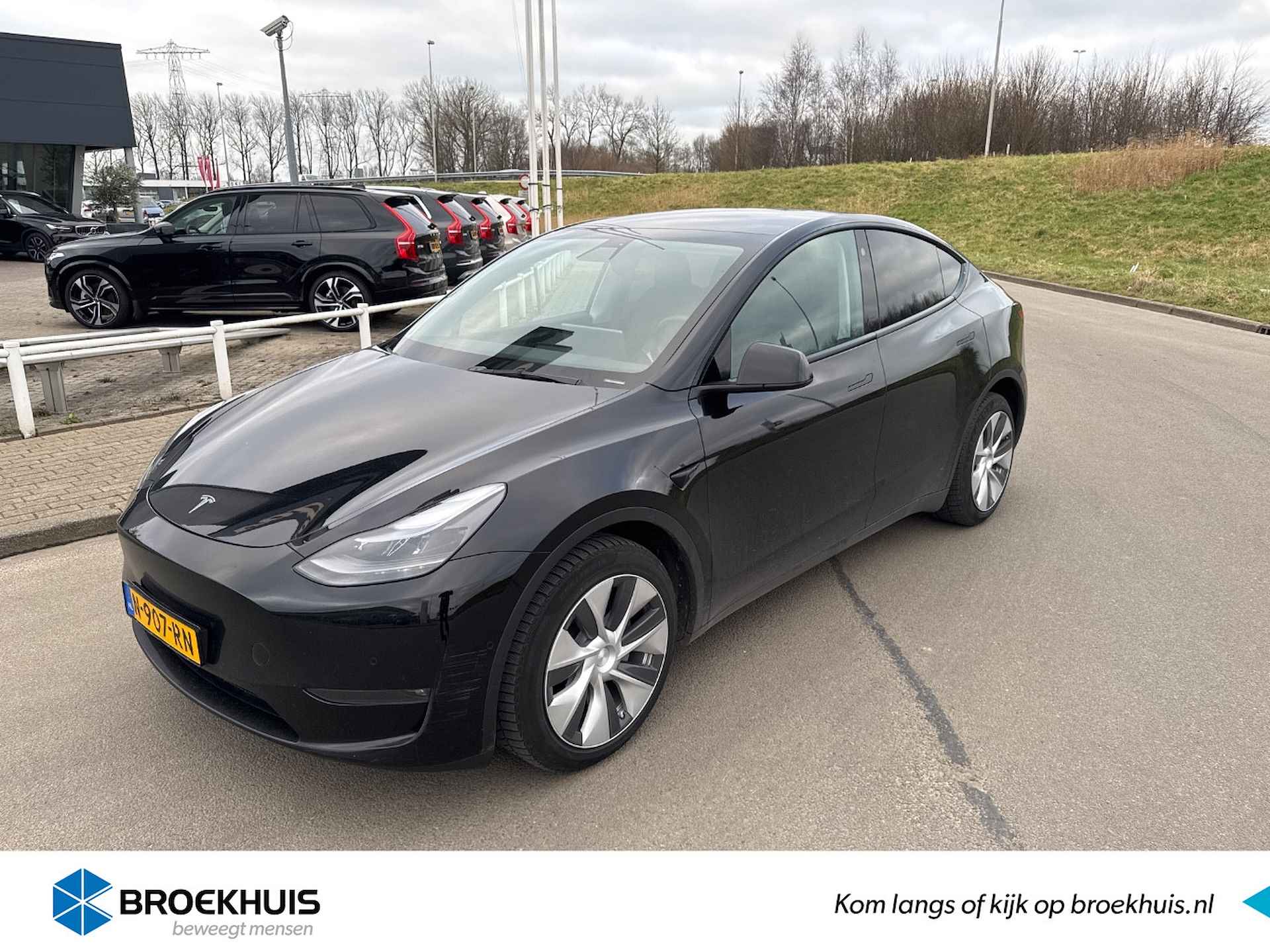 Tesla Model Y Long Range AWD 75 kWh | 1e EIGENAAR! | NL-AUTO! | 19'' LMV | PANO DAK | ADAPTIVE CRUISE | PRACHTIGE STAAT!