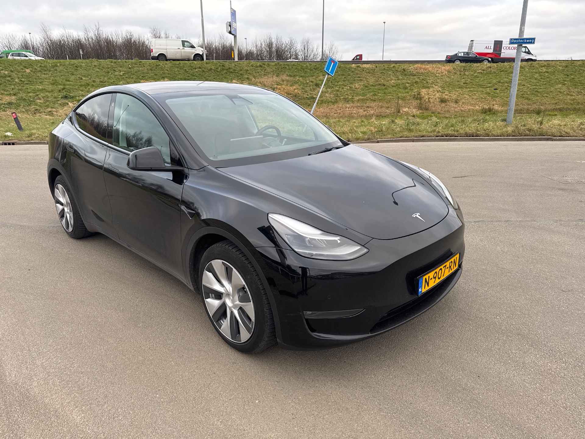 Tesla Model Y Long Range AWD 75 kWh | 1e EIGENAAR! | NL-AUTO! | 19'' LMV | PANO DAK | ADAPTIVE CRUISE | PRACHTIGE STAAT! - 2/11