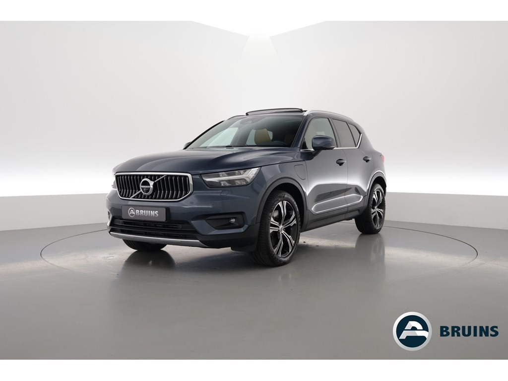 Volvo XC40 1.5 262 PK T5 Recharge Inscription, Pano-dak, 360 camera, H&K audio, Leer