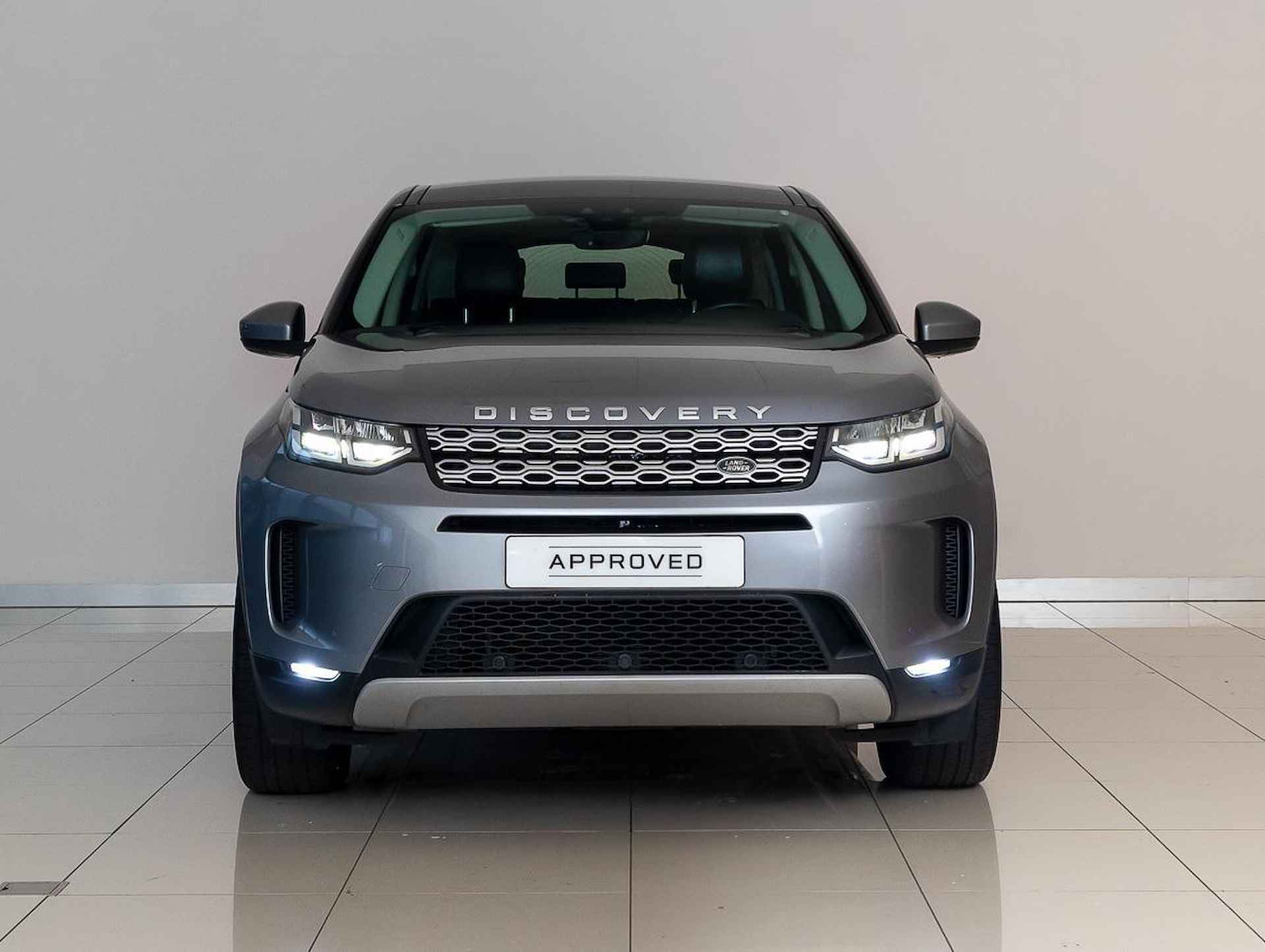 Land Rover Discovery Sport P300e 1.5 R-Dynamic SE | Trekhaak | 24 maaanden Approved - 8/25