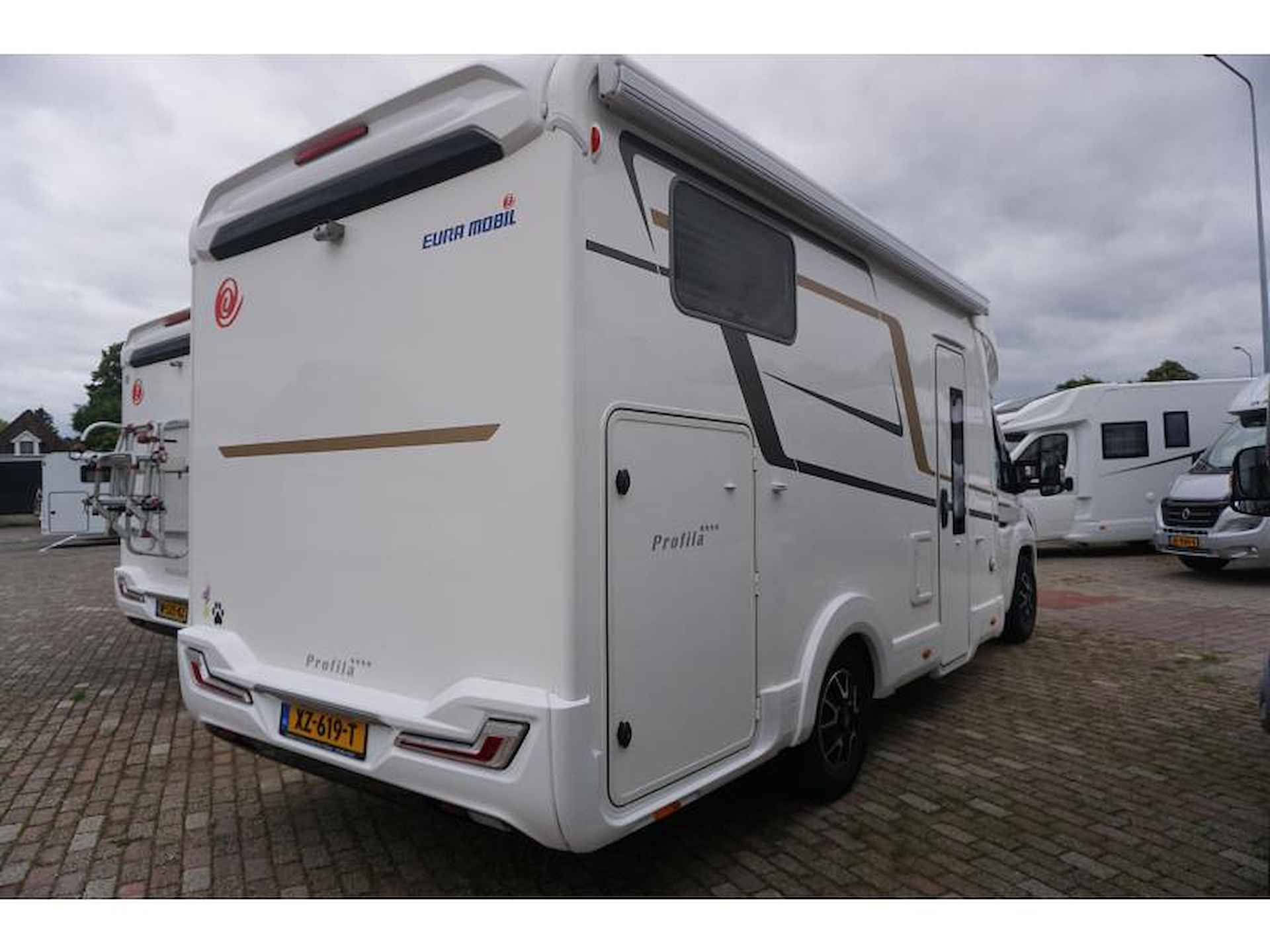 Eura Mobil Profila T 695 EB AUT/1E EIGENAAR - 4/19