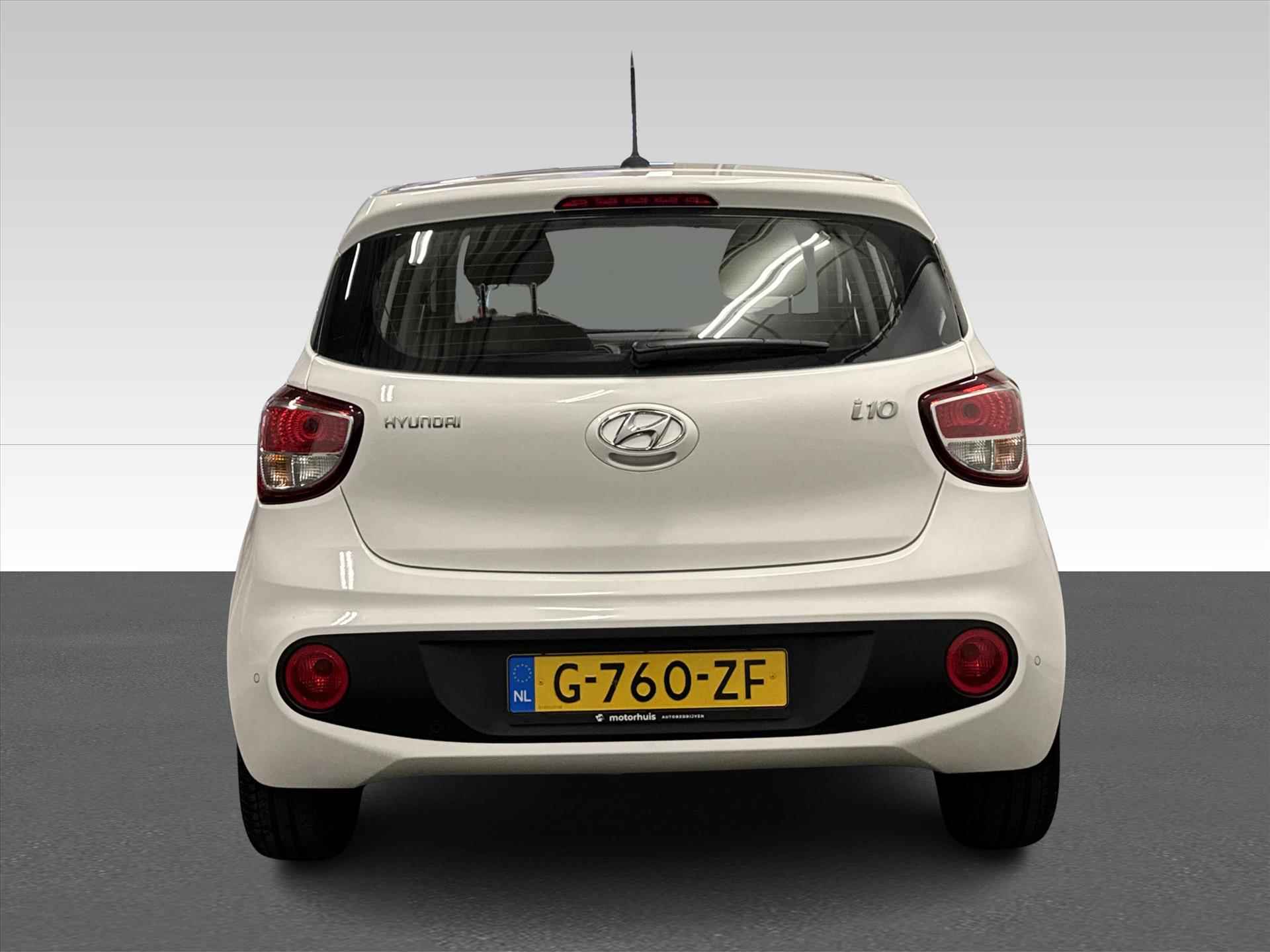 HYUNDAI I10 1.0 COMFORT SMART 66PK NAVI CRUISE TEL PDC NAP - 4/25