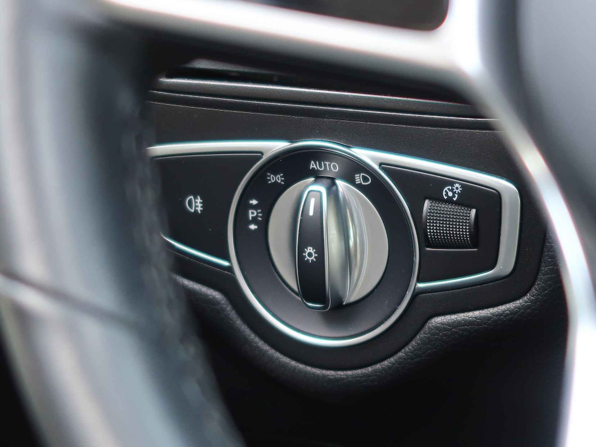 Mercedes-benz GLC-klasse 200 4Matic Premium Plus automaat / vol opties ! - 18/29
